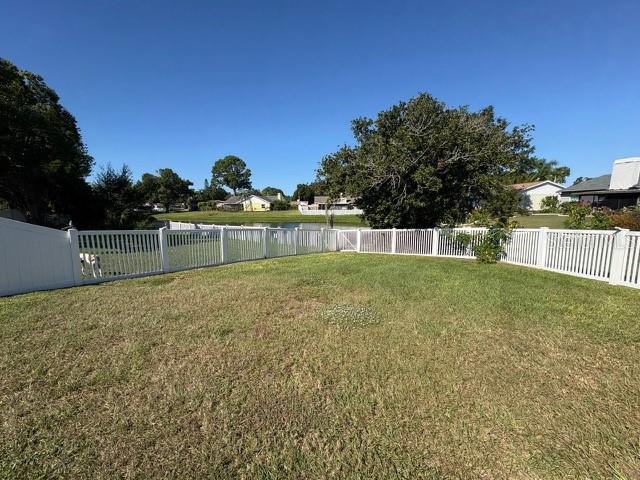 Image 36 of 59 For 11228 Fiddlewood Drive