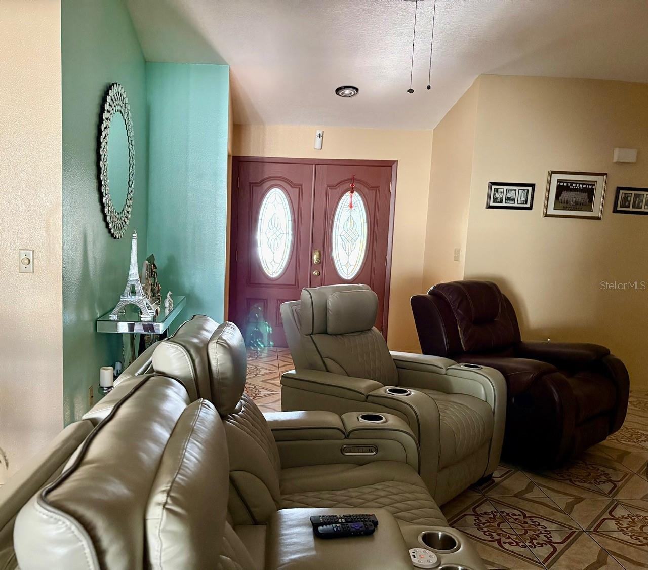 Image 9 of 59 For 11228 Fiddlewood Drive