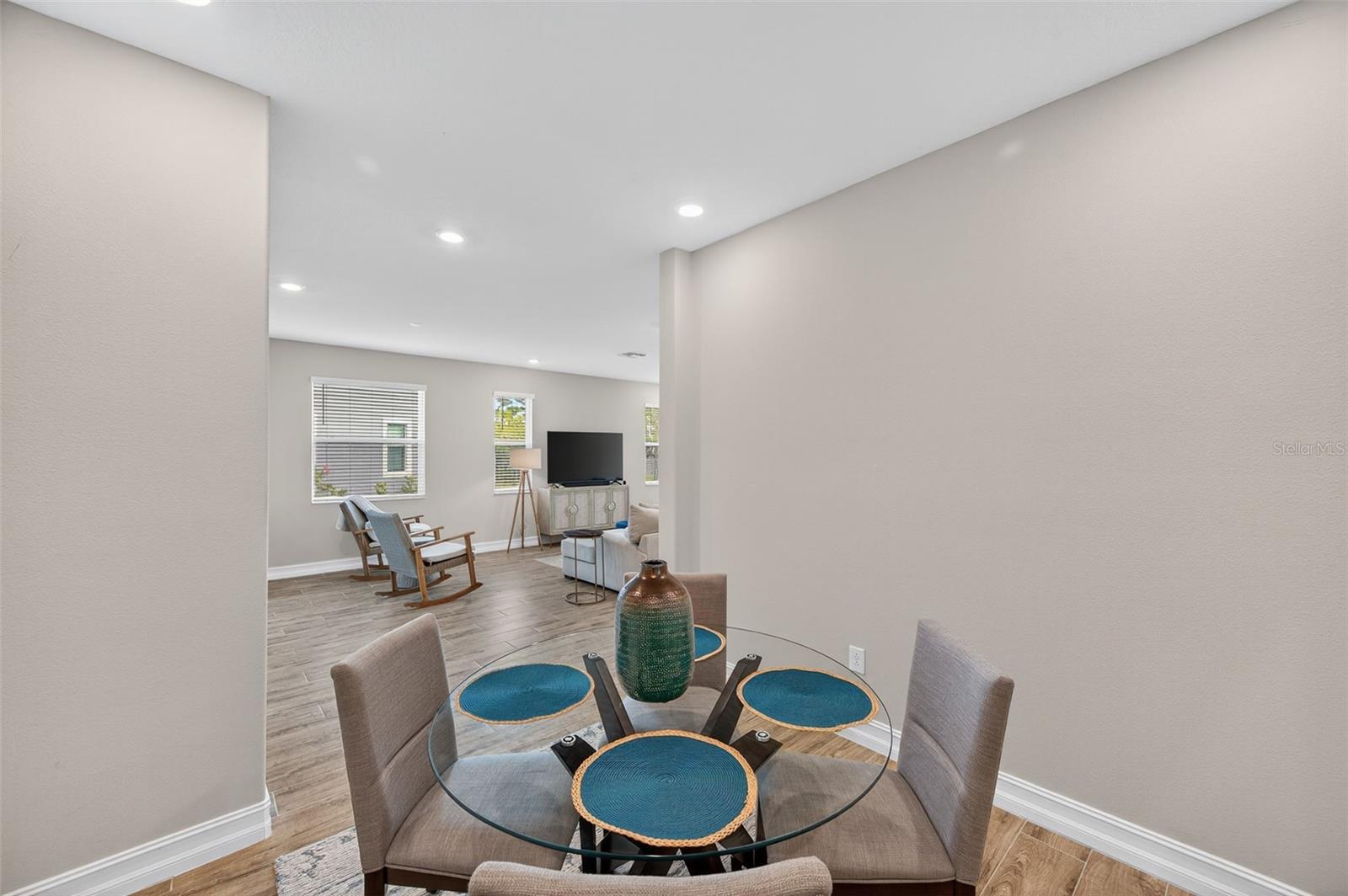 Image 12 of 43 For 4580 Almada Lane
