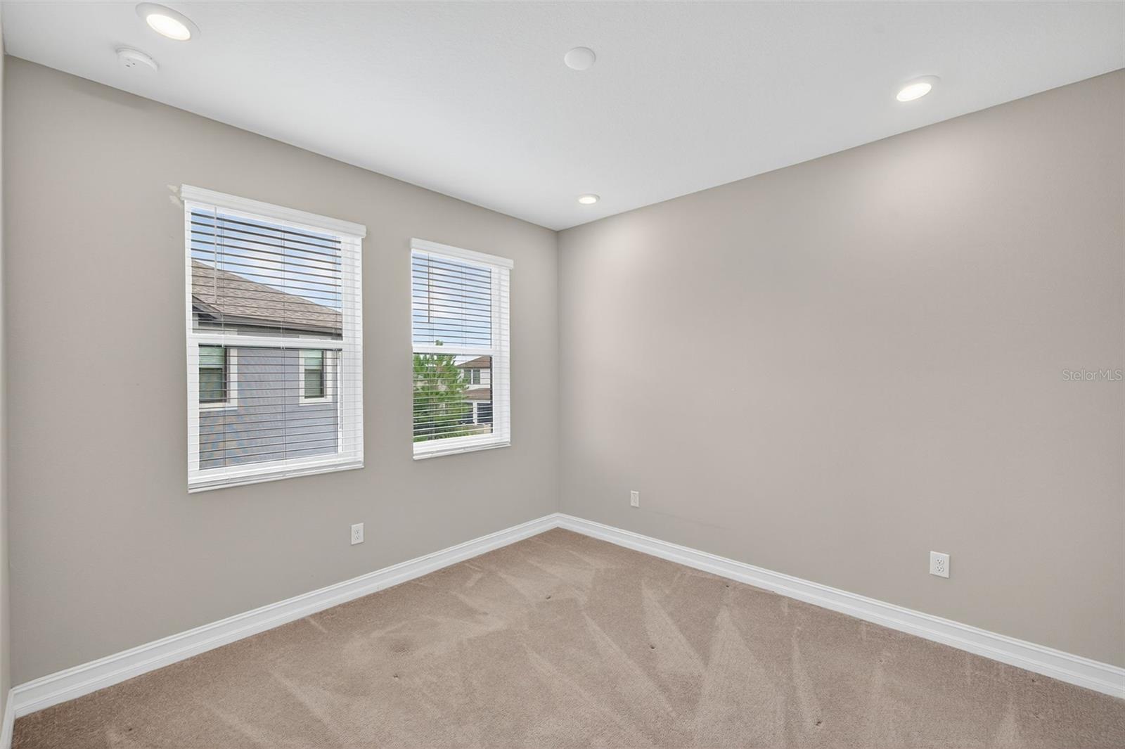 Image 18 of 43 For 4580 Almada Lane