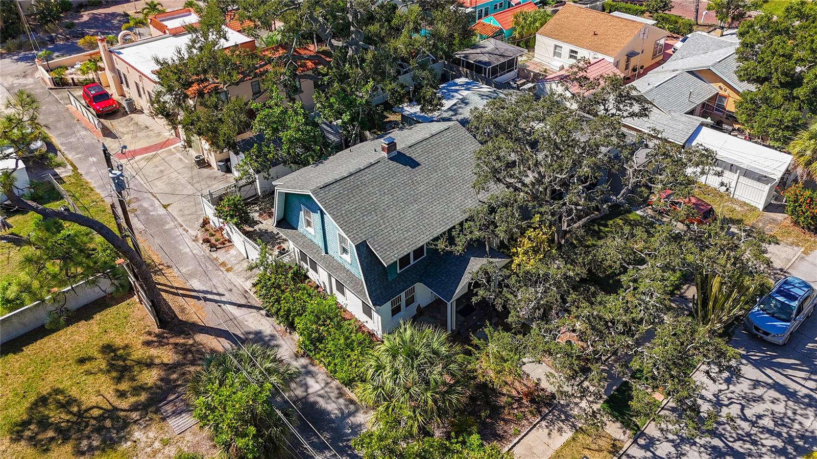 Image 11 of 86 For 5226 30th Avenue S