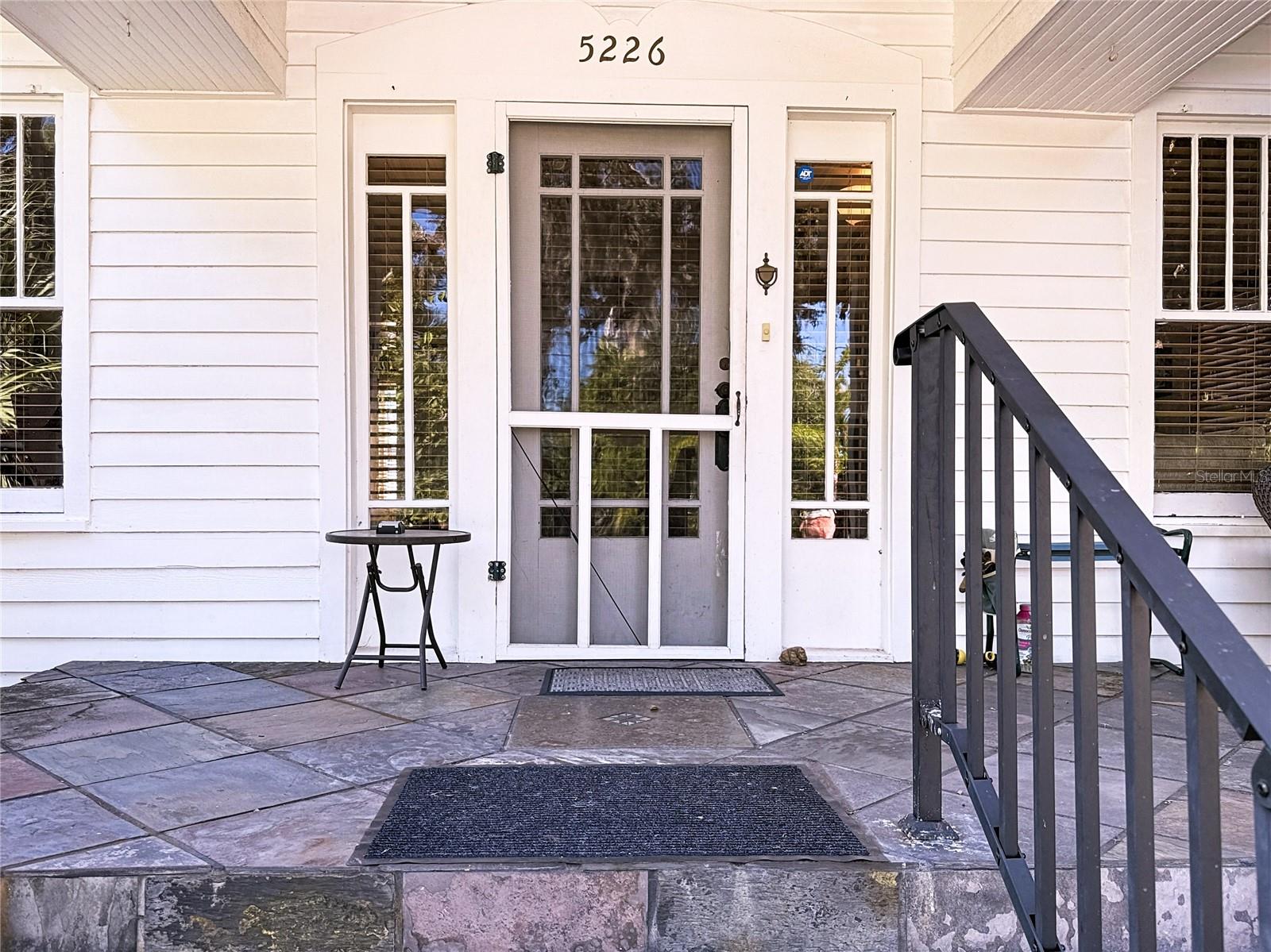 Image 15 of 86 For 5226 30th Avenue S
