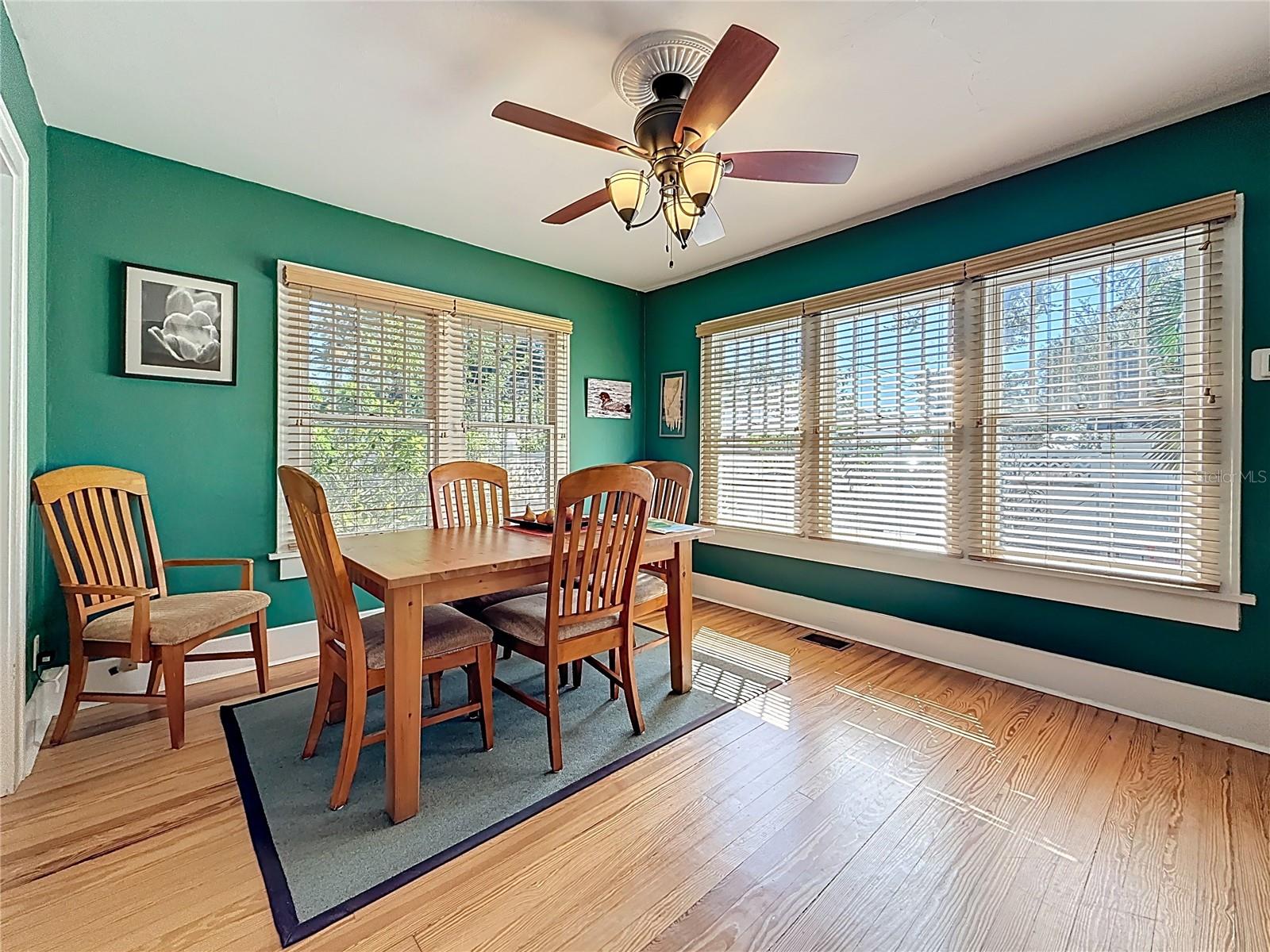 Image 32 of 86 For 5226 30th Avenue S