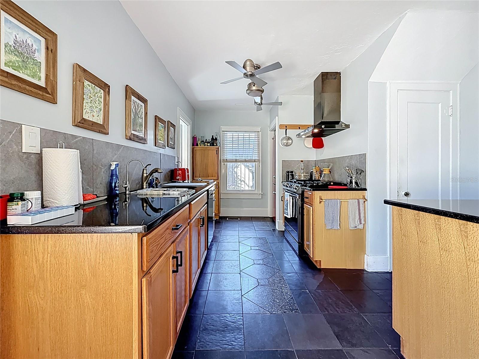 Image 40 of 86 For 5226 30th Avenue S