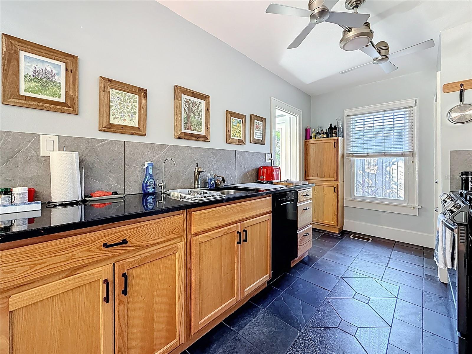Image 42 of 86 For 5226 30th Avenue S