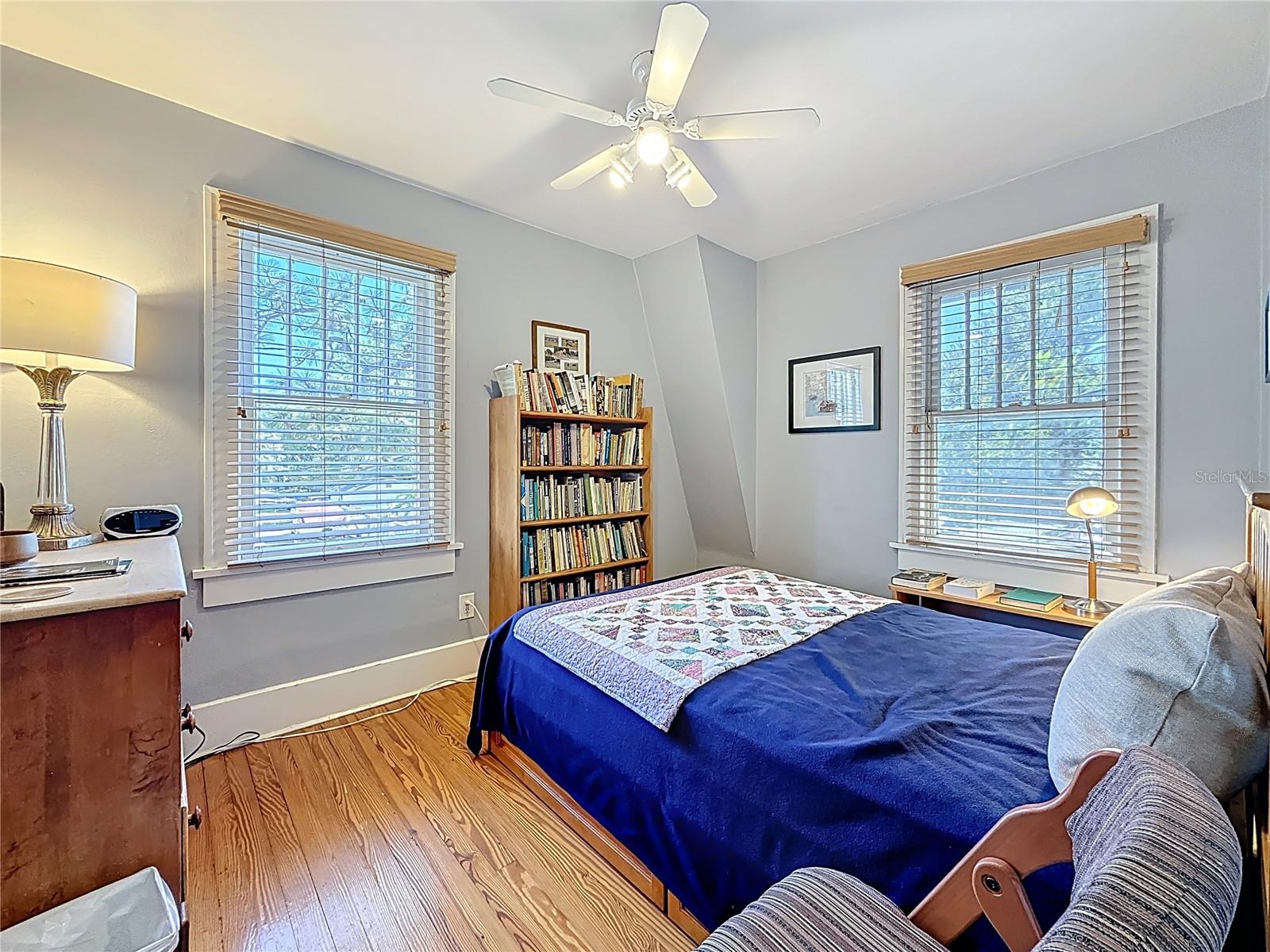 Image 48 of 86 For 5226 30th Avenue S