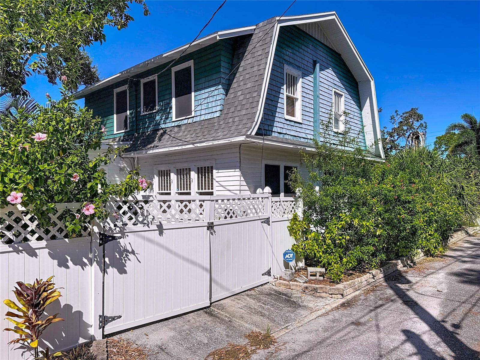 Image 66 of 86 For 5226 30th Avenue S