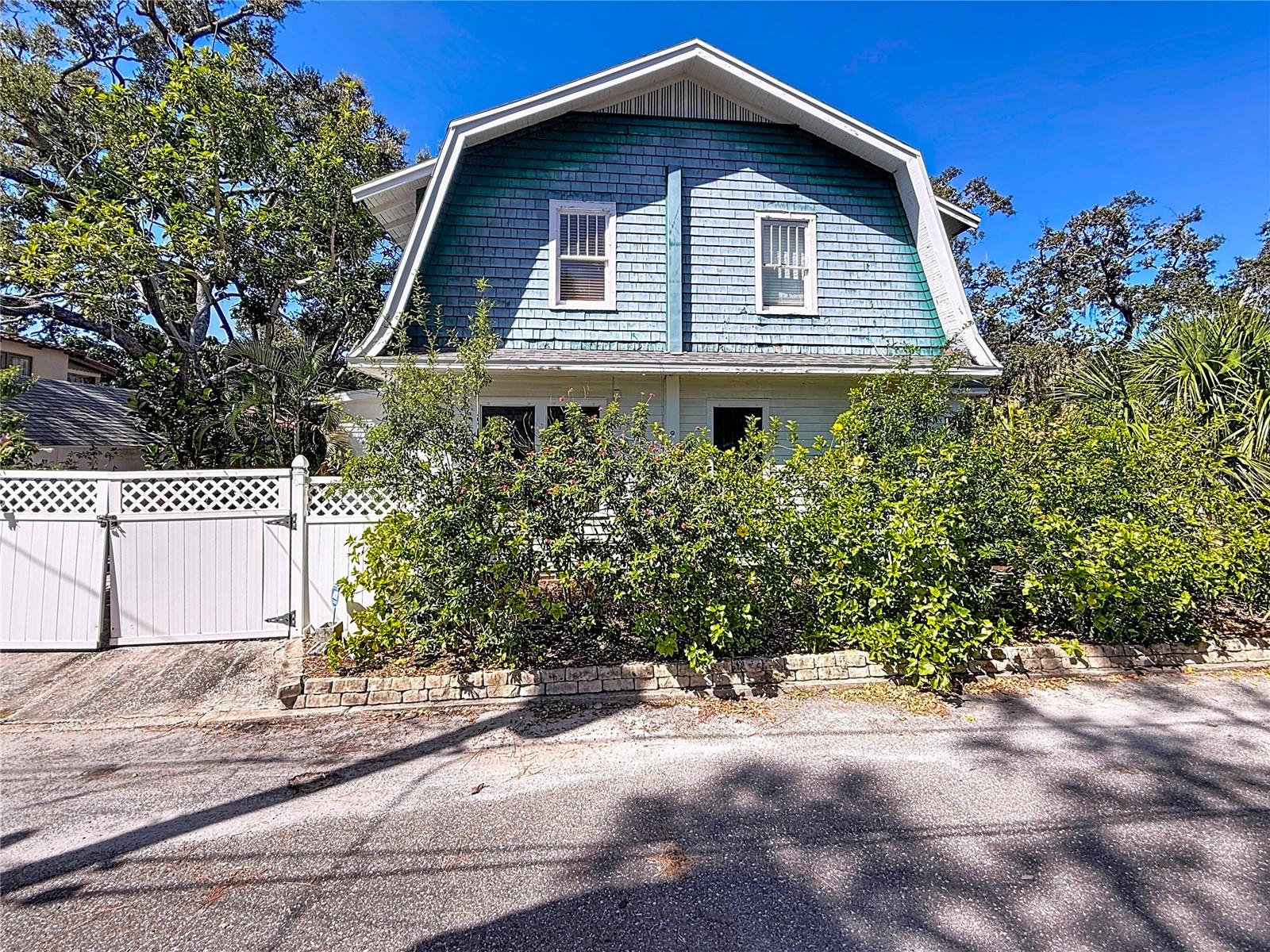 Image 67 of 86 For 5226 30th Avenue S