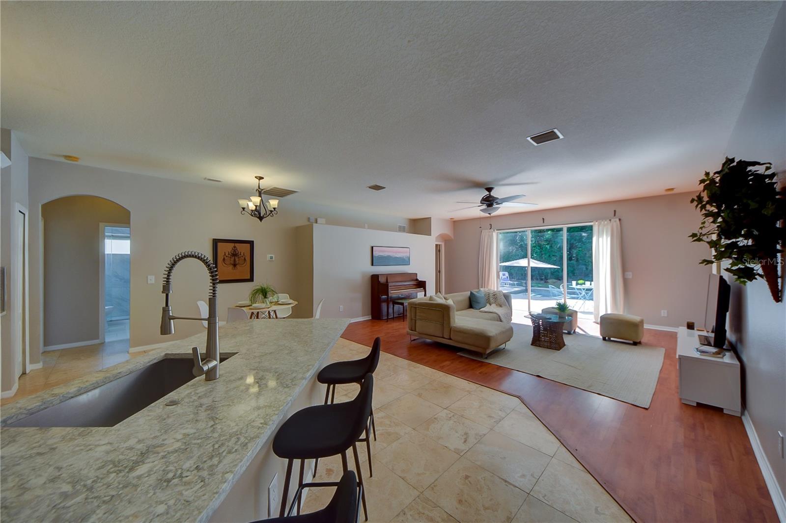 Image 10 of 41 For 2823 Windcrest Oaks Court