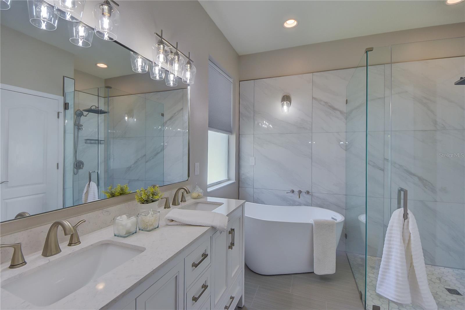 Image 31 of 41 For 2823 Windcrest Oaks Court