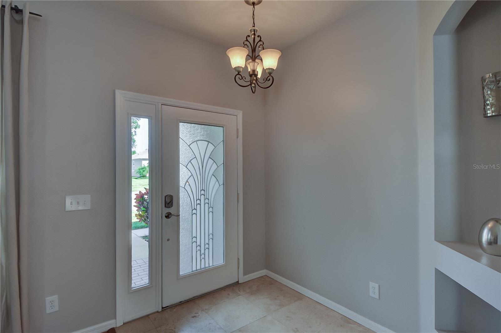 Image 4 of 41 For 2823 Windcrest Oaks Court