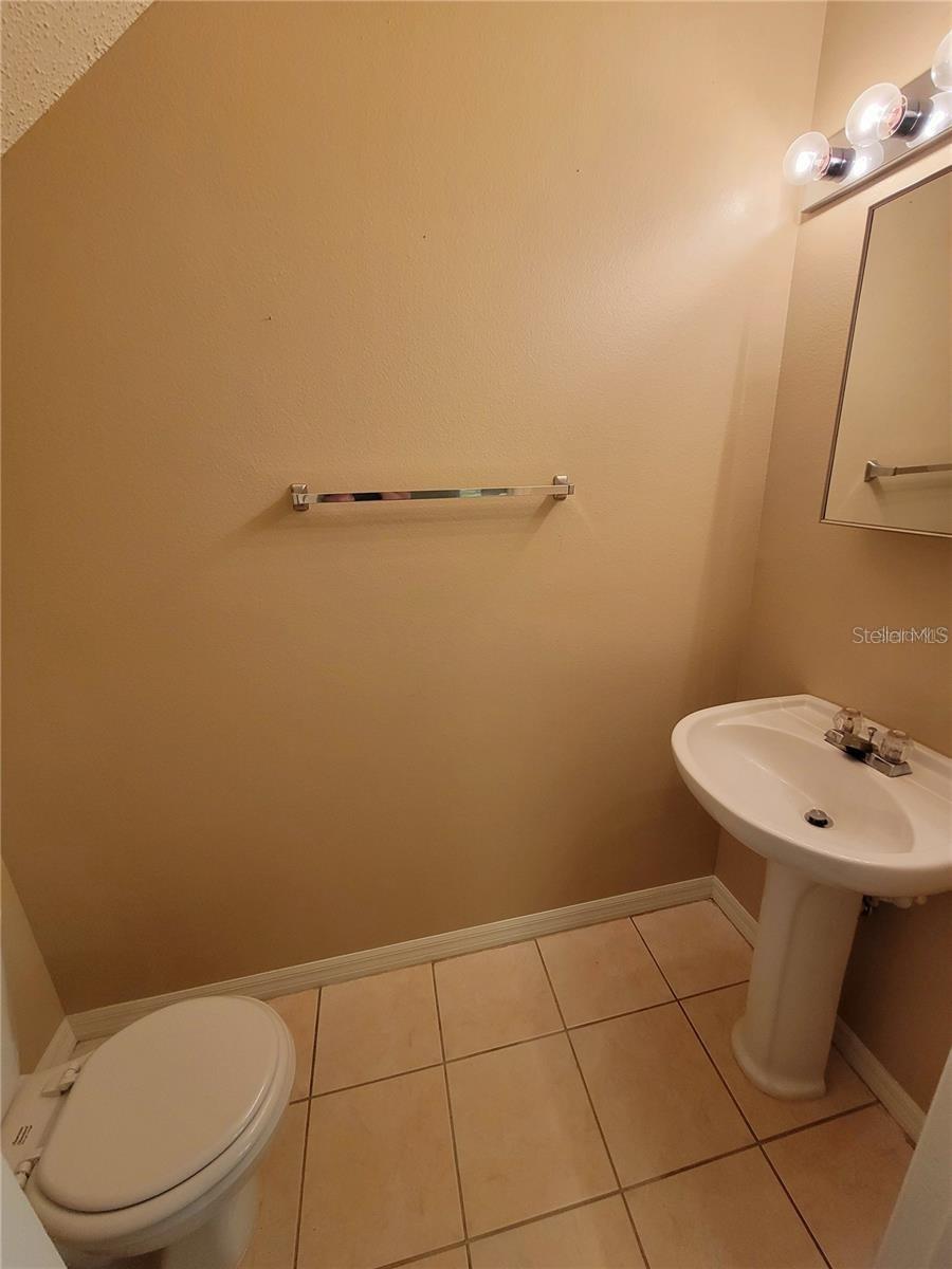 Image 7 of 18 For 4307 Winding River Way