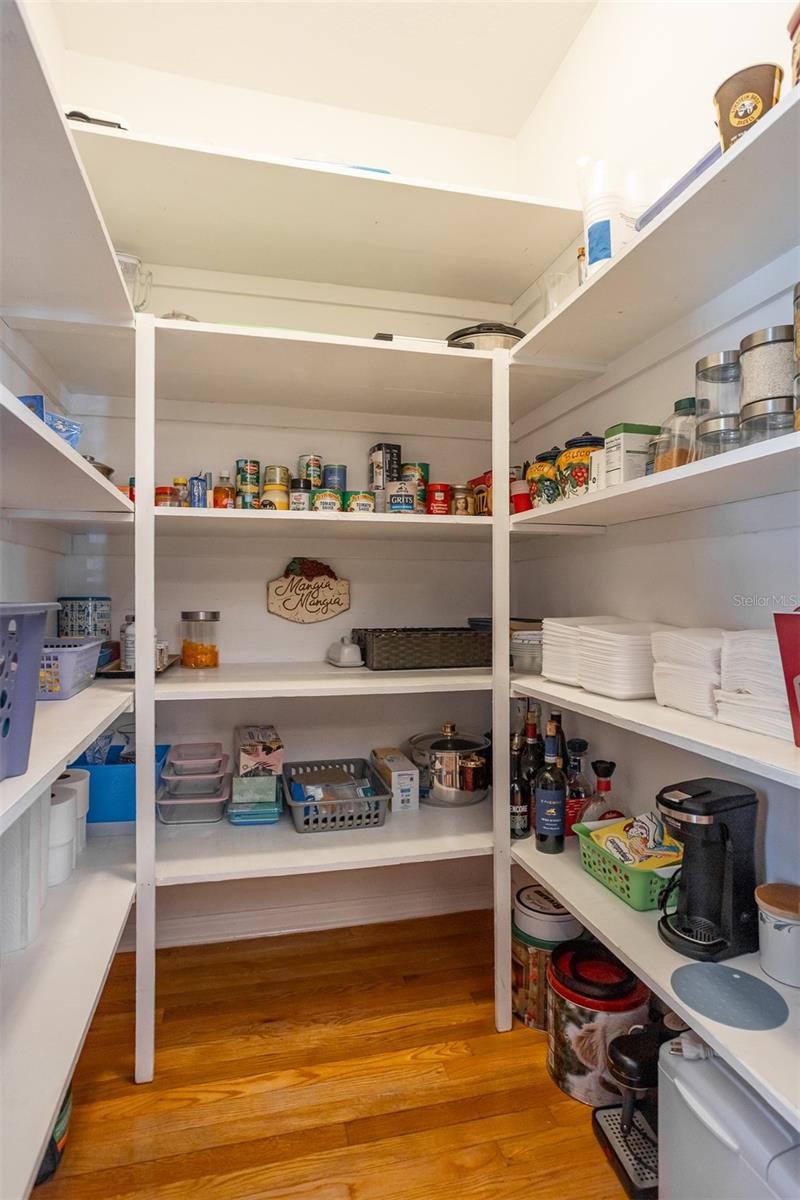 Image 13 of 56 For 4535 Beachway Drive