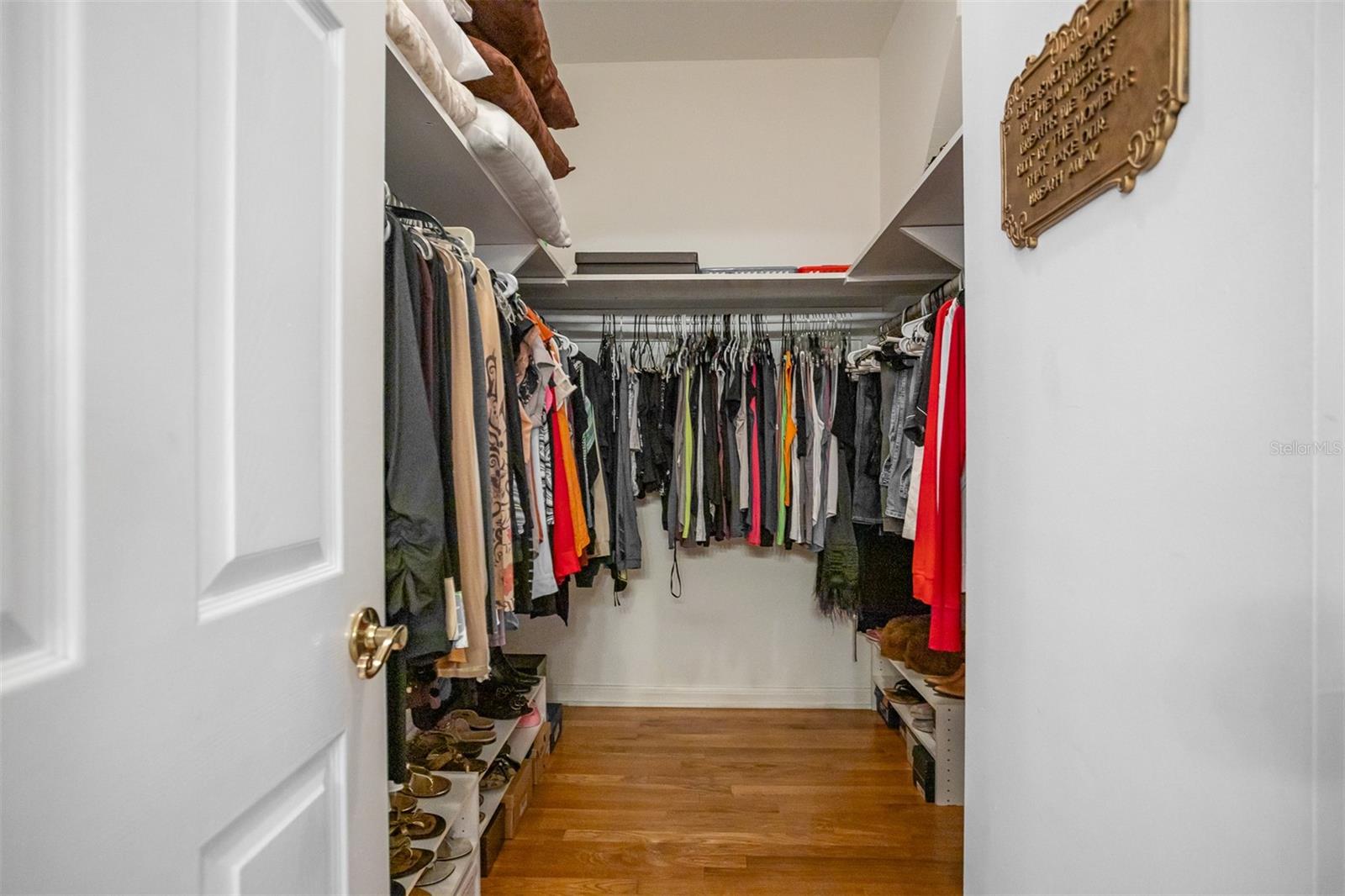 Image 26 of 56 For 4535 Beachway Drive