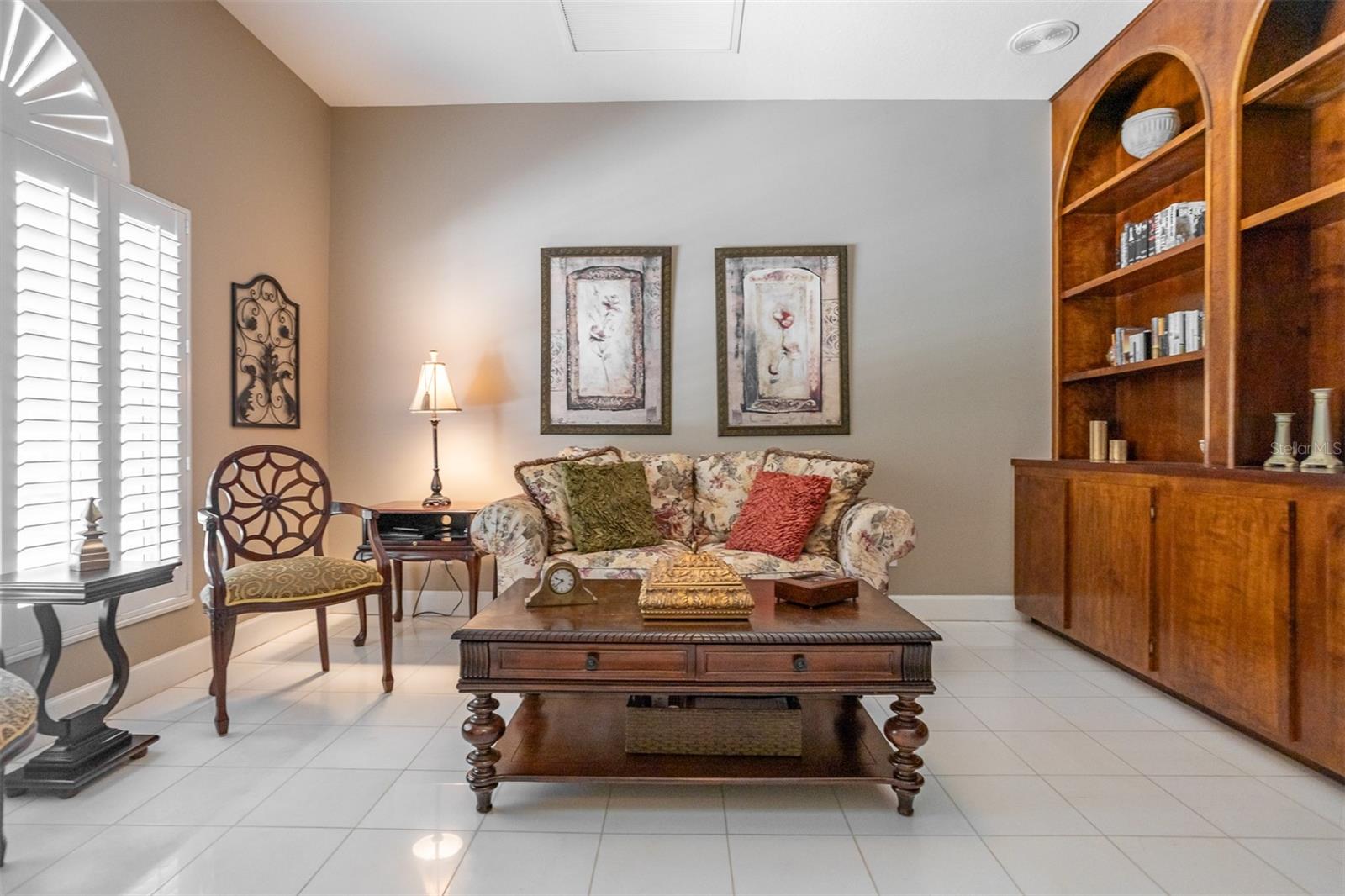 Image 31 of 56 For 4535 Beachway Drive