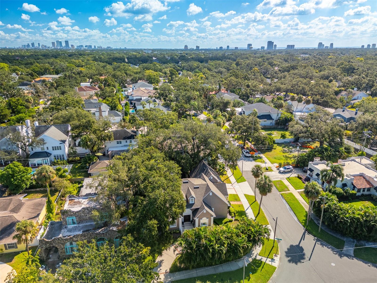 Image 52 of 56 For 4535 Beachway Drive