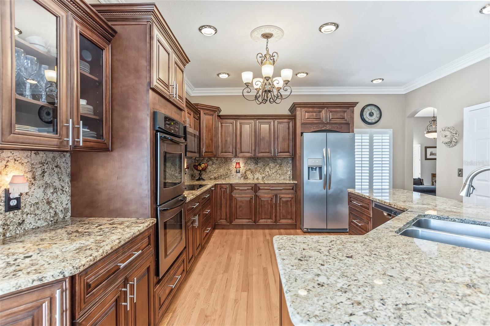 Image 9 of 56 For 4535 Beachway Drive