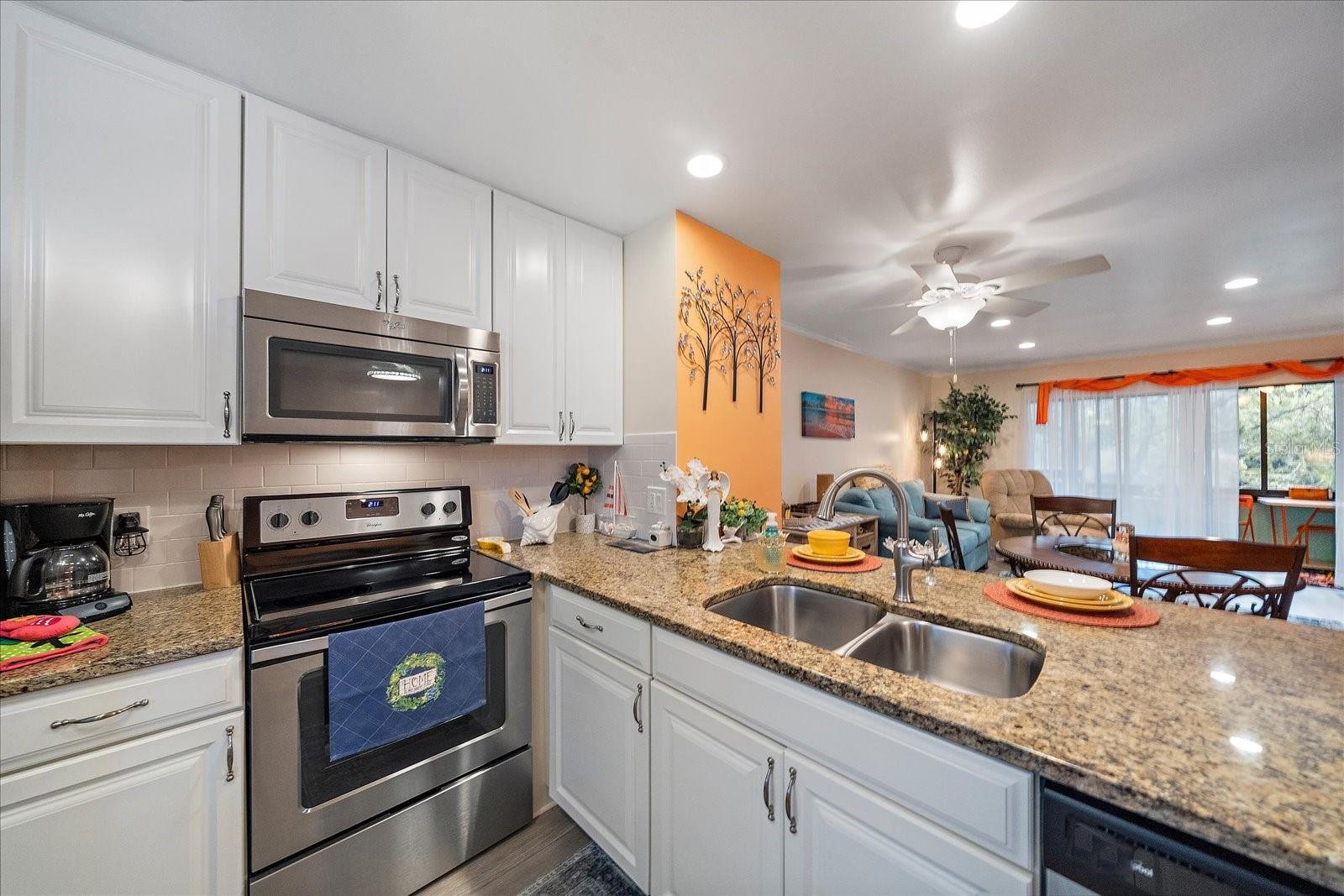 Image 16 of 59 For 257 Sherwood Drive 257