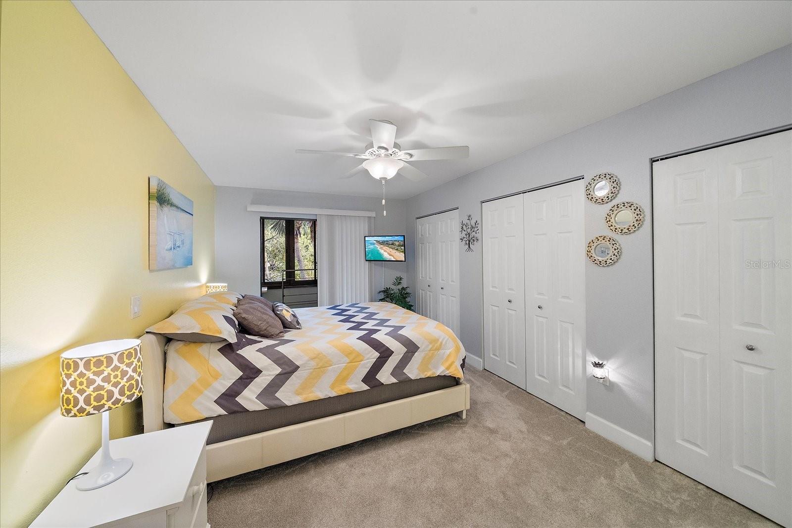 Image 39 of 59 For 257 Sherwood Drive 257