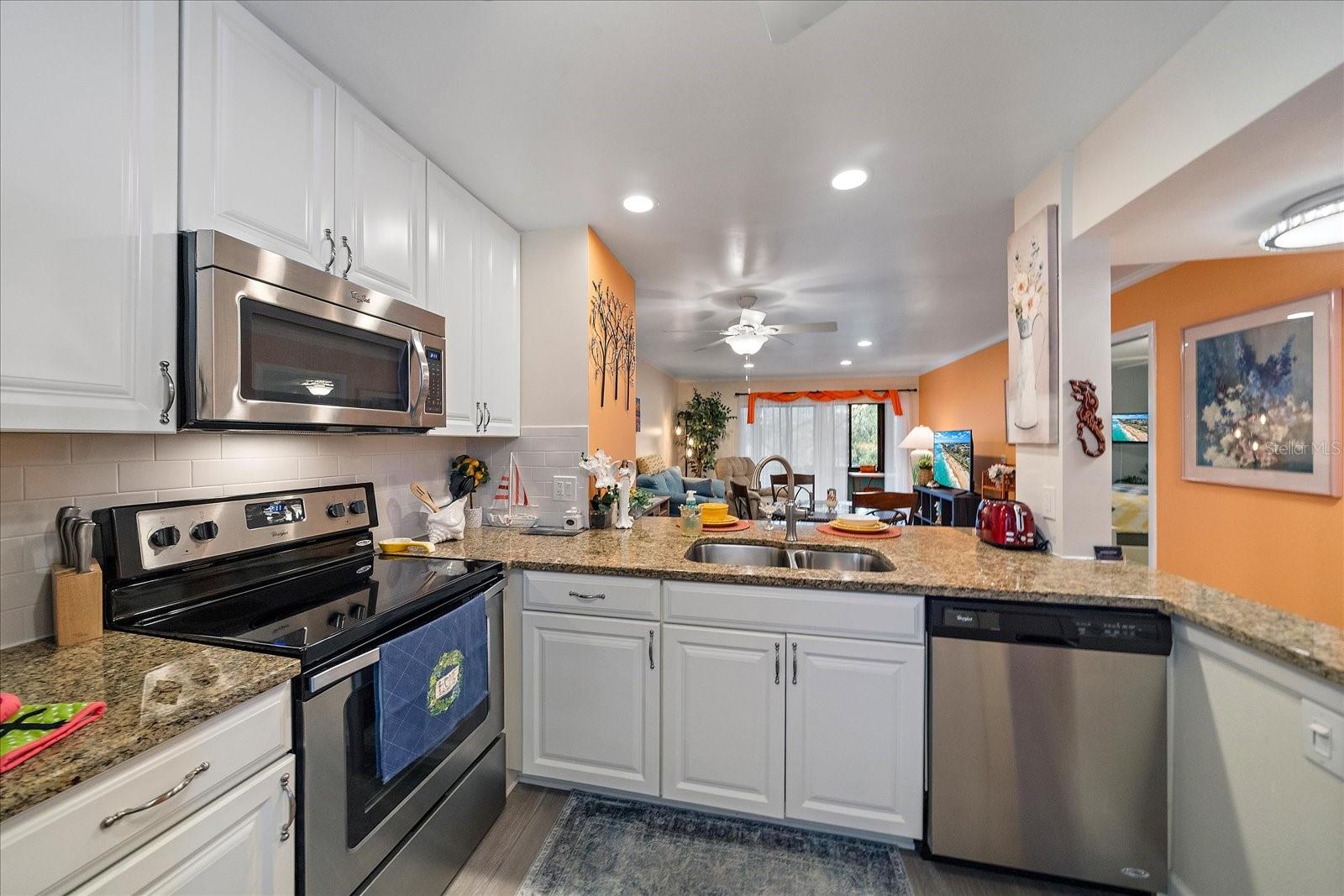 Image 4 of 59 For 257 Sherwood Drive 257