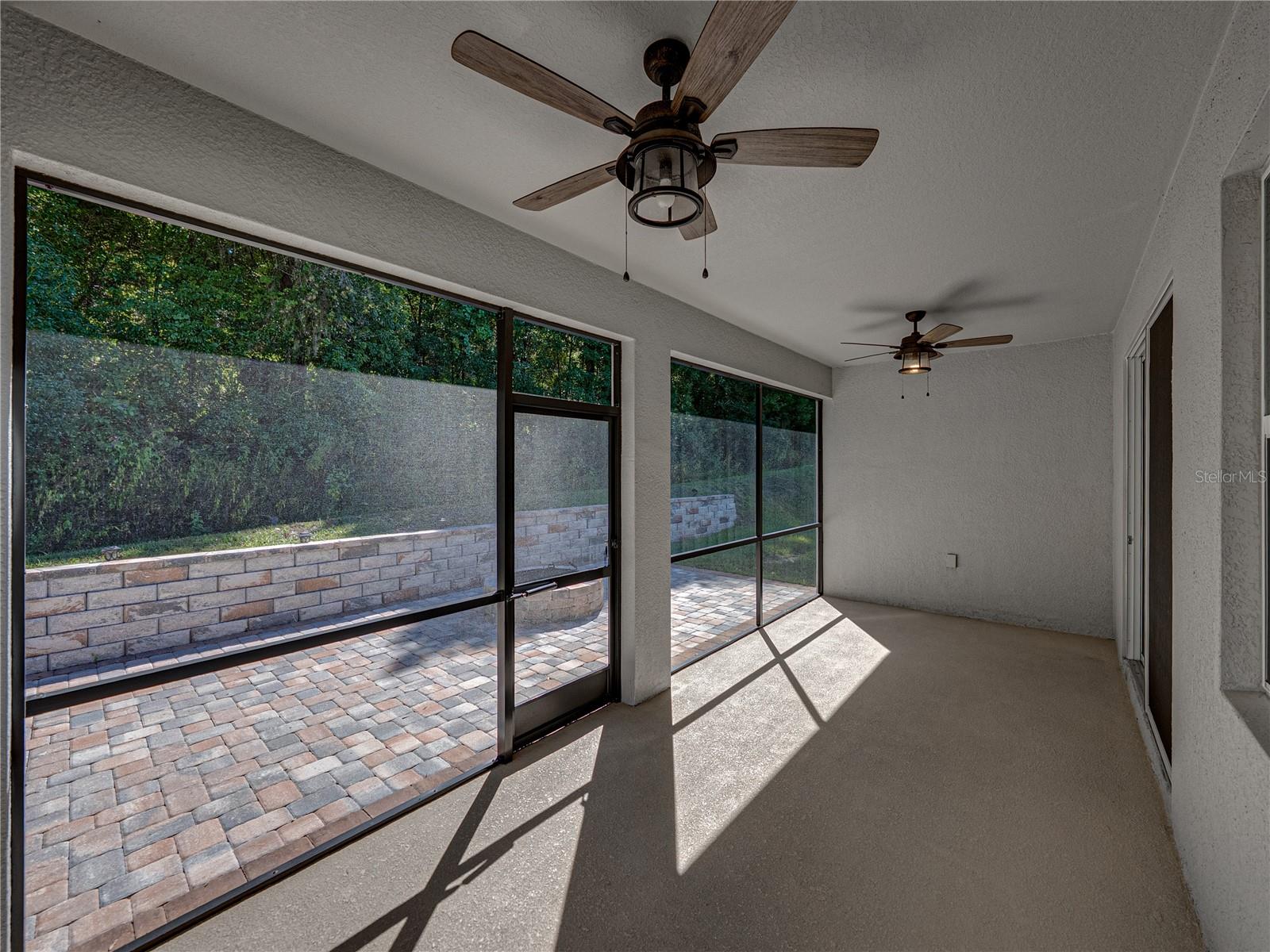 Image 40 of 61 For 12717 Eastpointe Drive