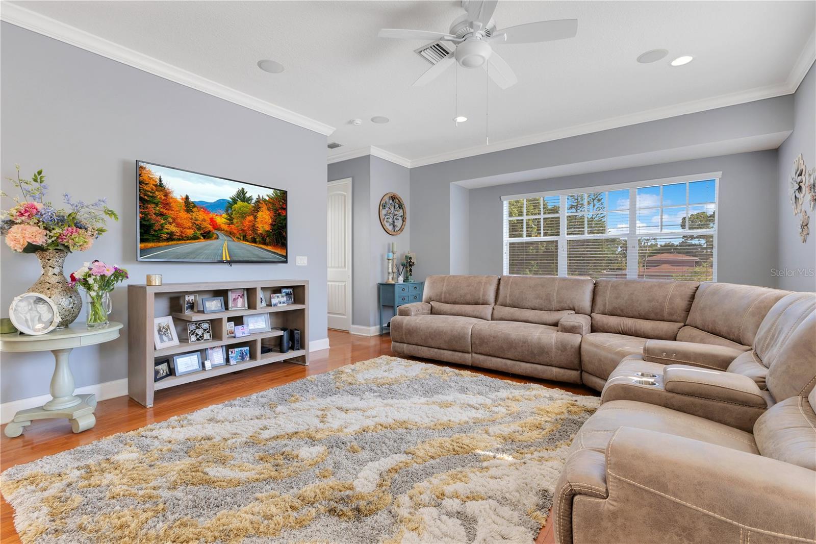 Image 4 of 30 For 4409 Gray Street 5