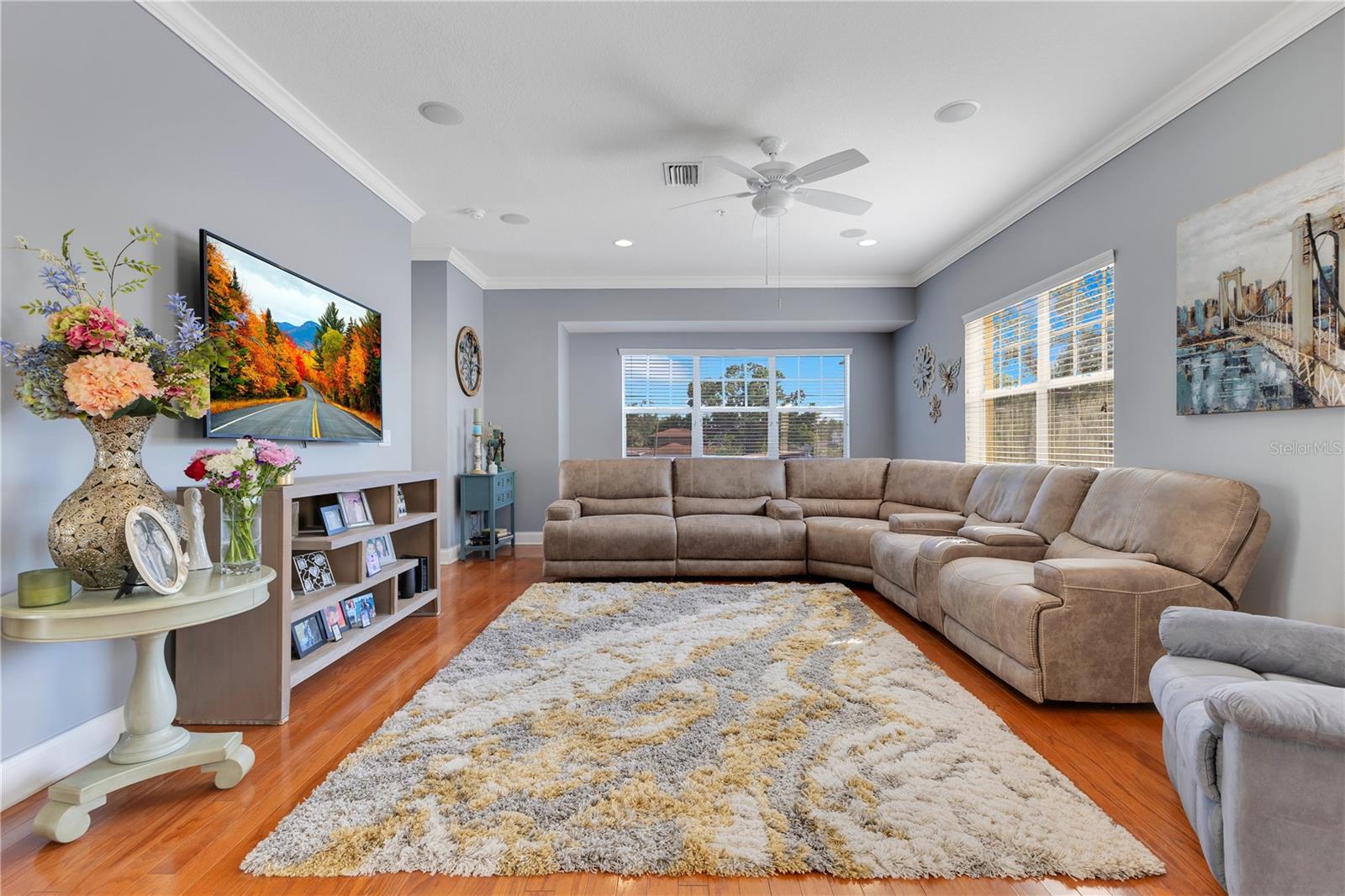 Image 5 of 30 For 4409 Gray Street 5