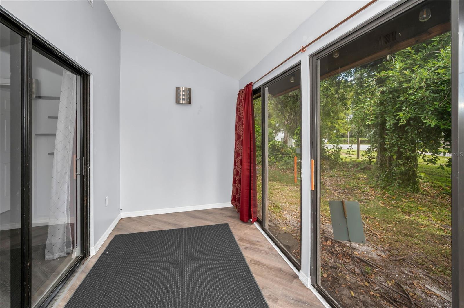 Image 33 of 47 For 1890 Wolford Road 3
