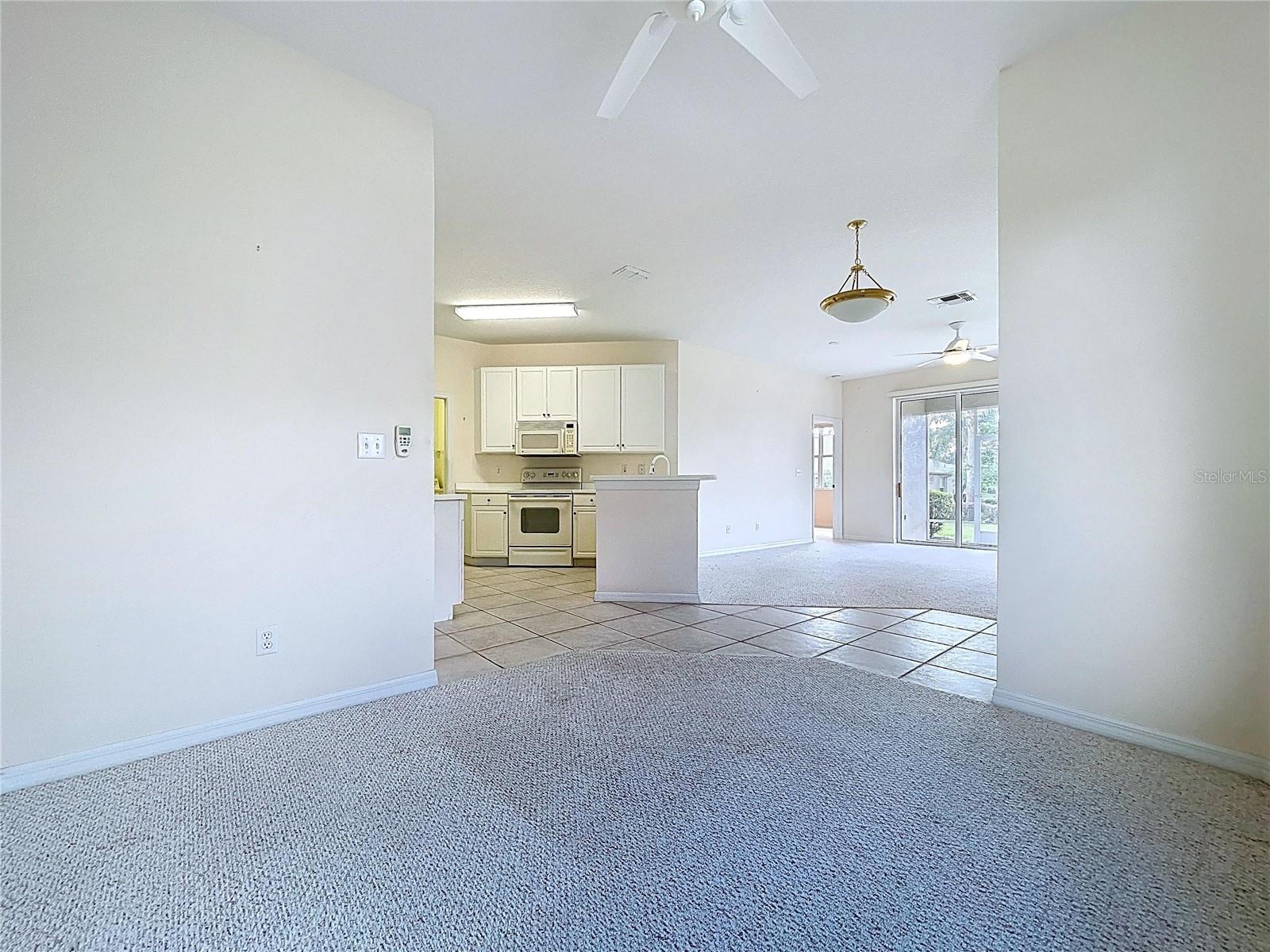 Image 15 of 92 For 2046 Inverness Greens Drive 2046