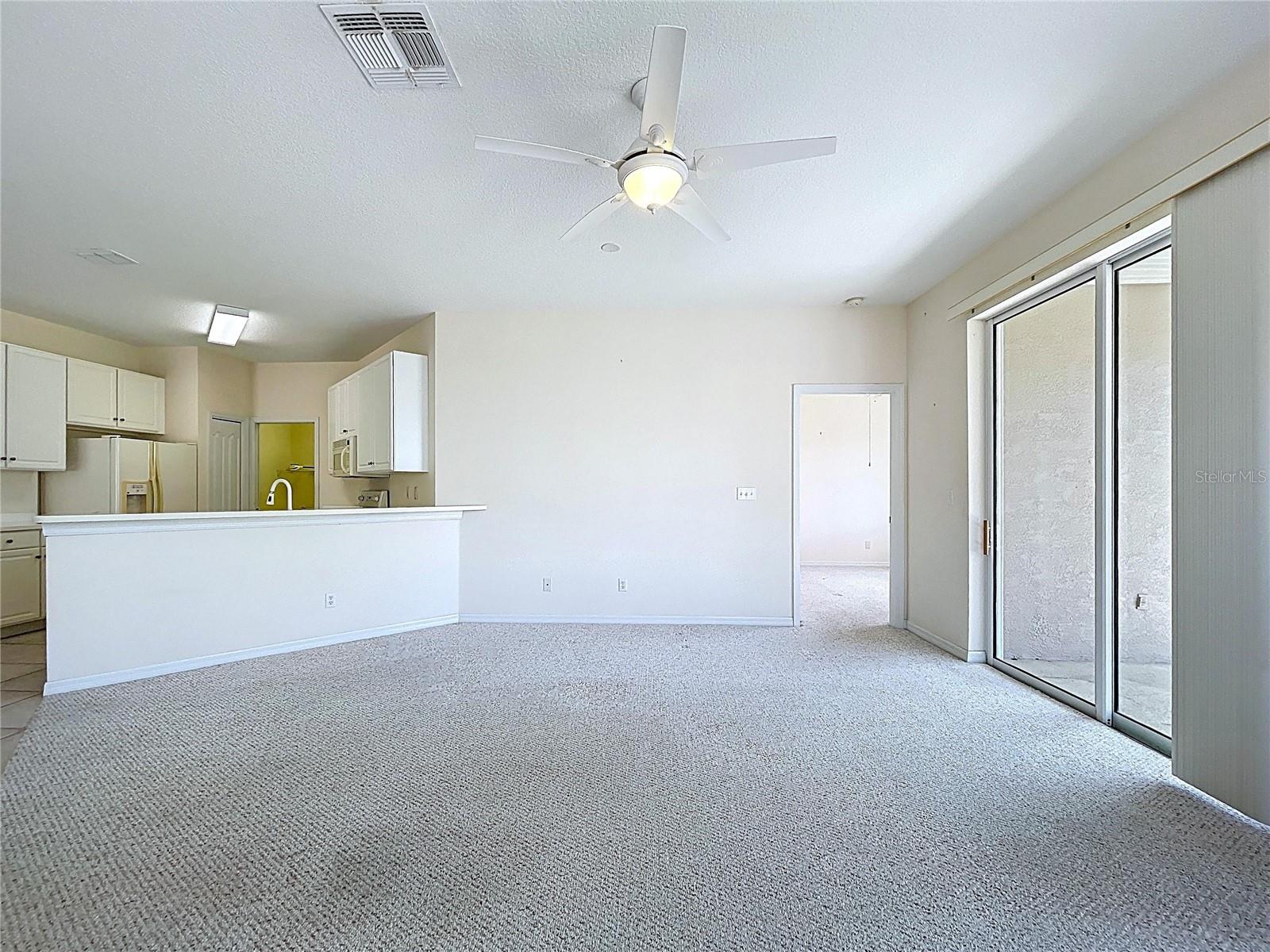Image 17 of 92 For 2046 Inverness Greens Drive 2046
