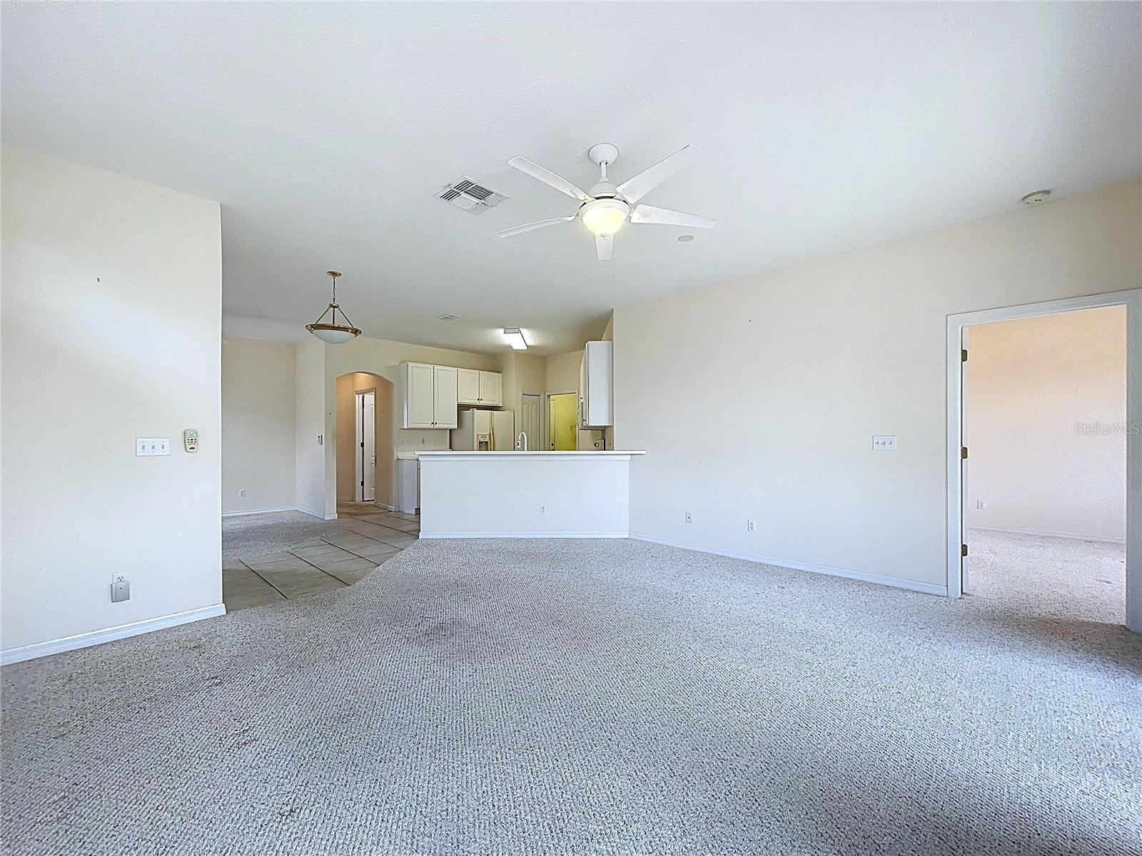 Image 18 of 92 For 2046 Inverness Greens Drive 2046