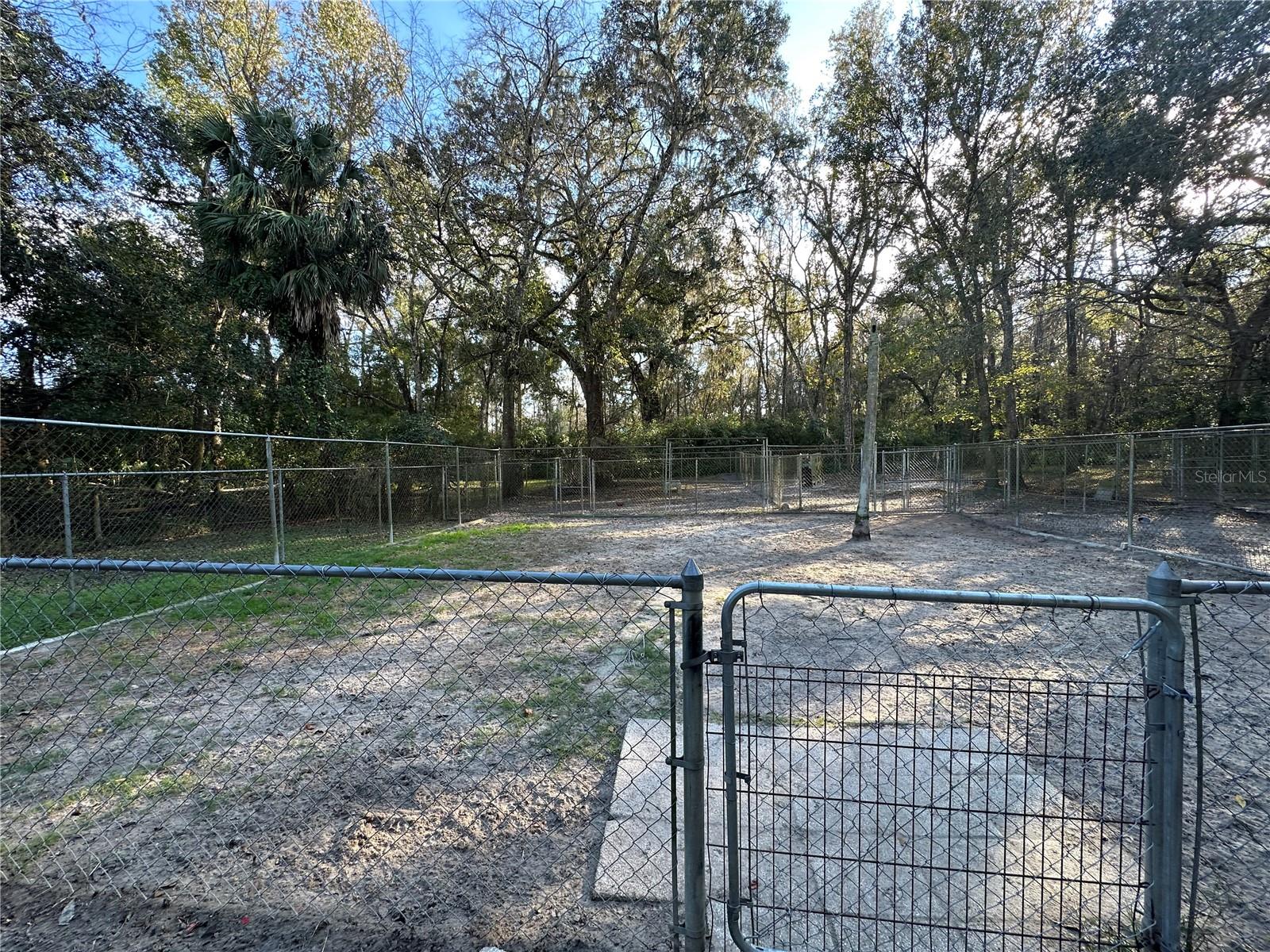 Image 20 of 58 For 24392 Lanark Road