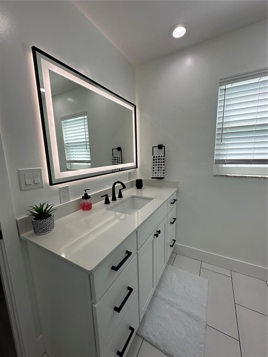 Image 11 of 34 For 10591 110th Way