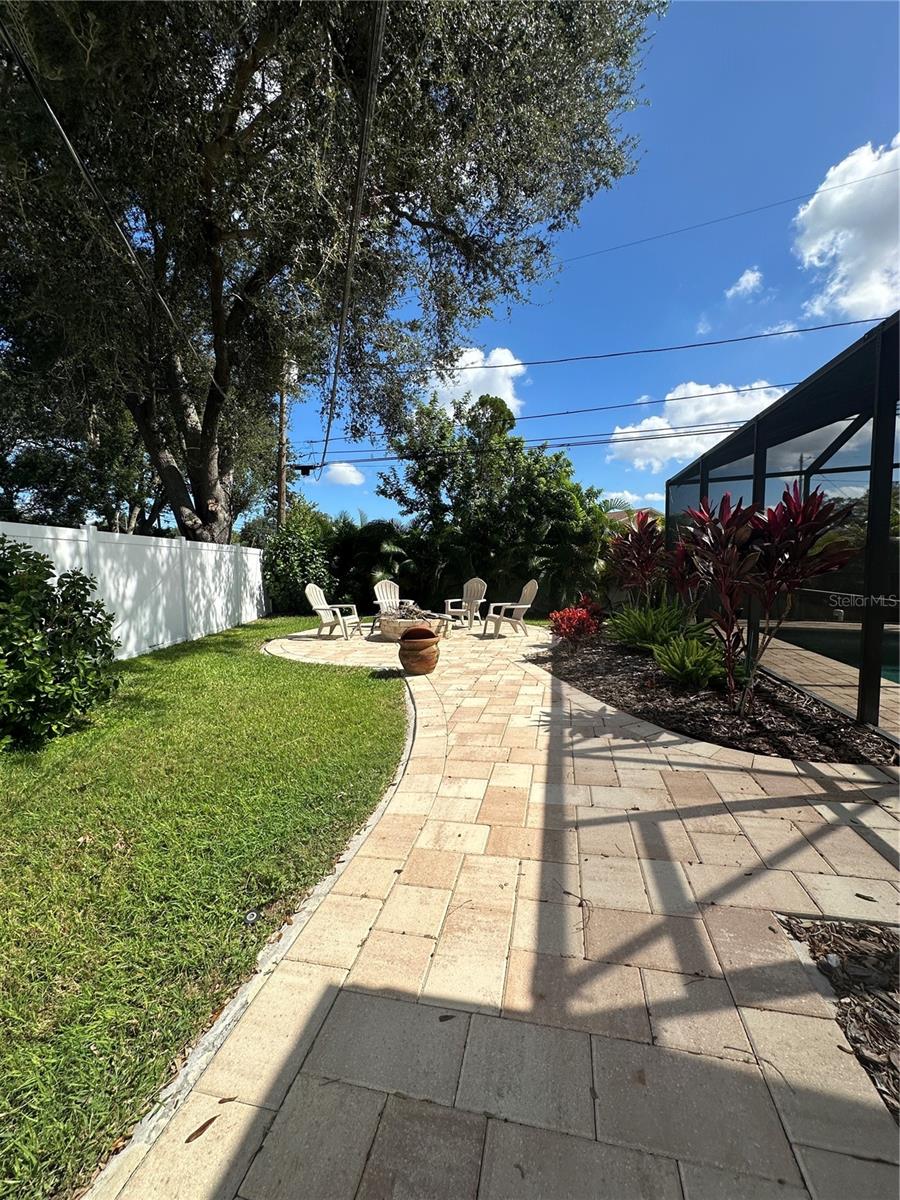 Image 32 of 34 For 10591 110th Way