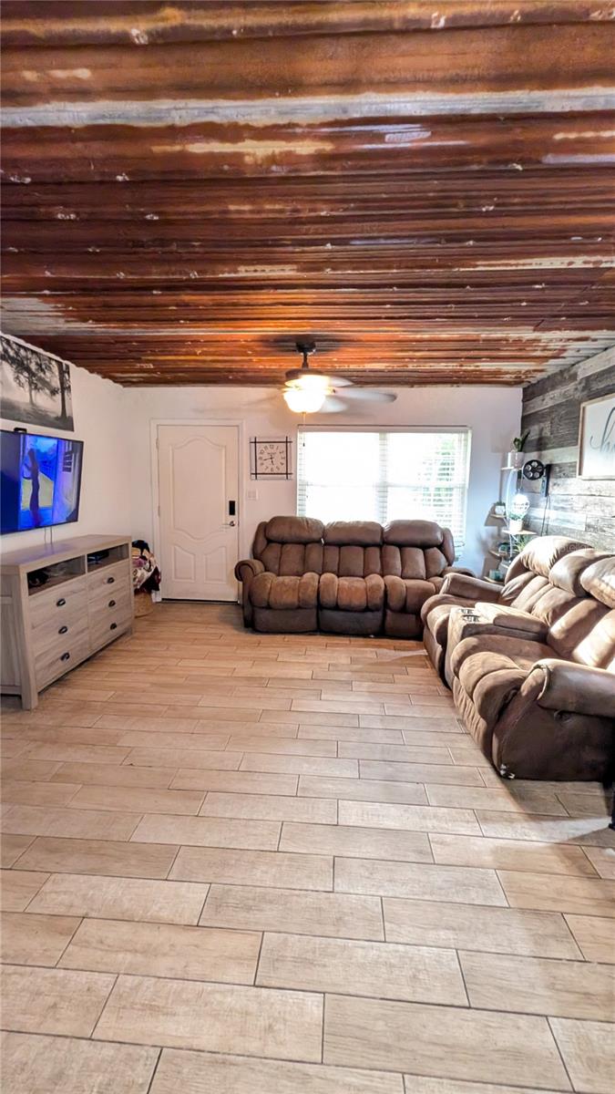 Image 6 of 37 For 2024 Keysville Road