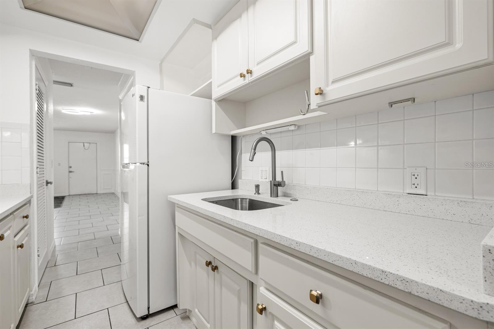 Image 11 of 25 For 2050 58th Avenue N 25