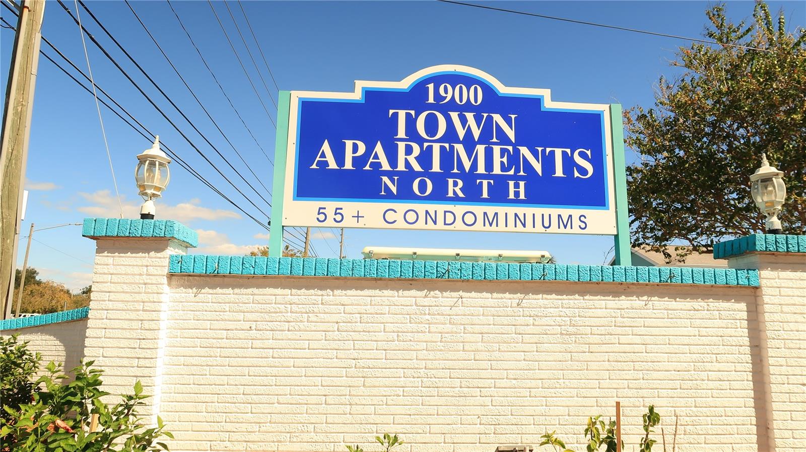 Image 2 of 25 For 2050 58th Avenue N 25