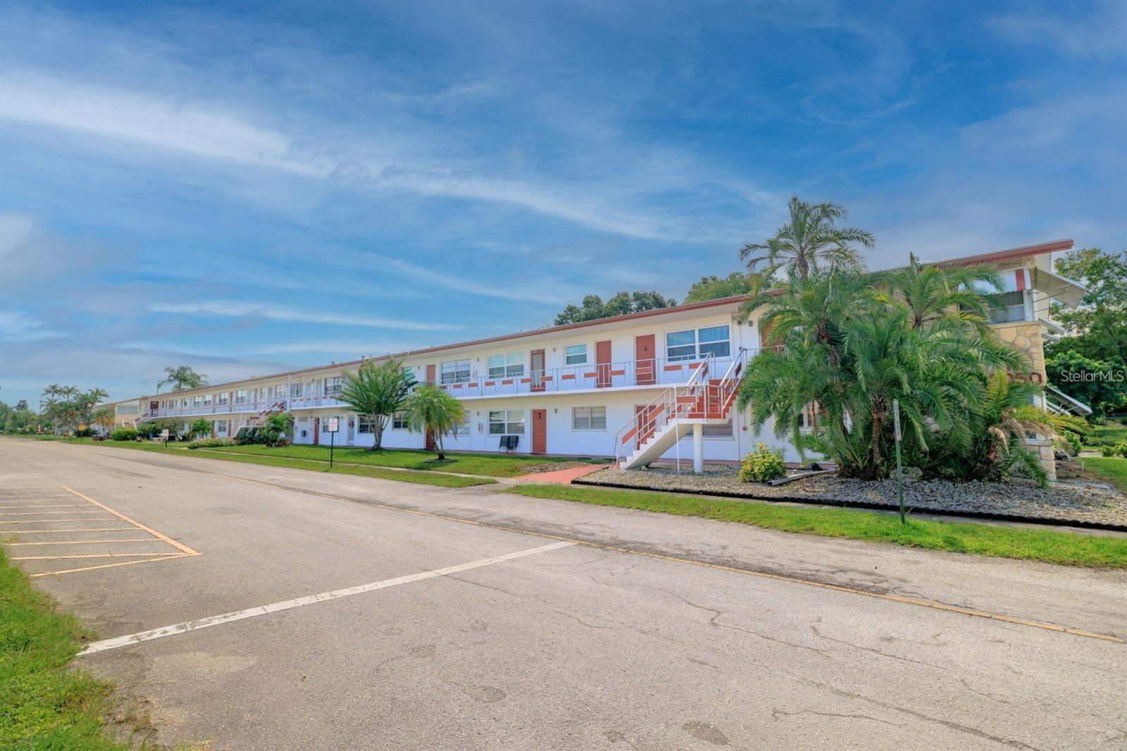 Image 3 of 25 For 2050 58th Avenue N 25