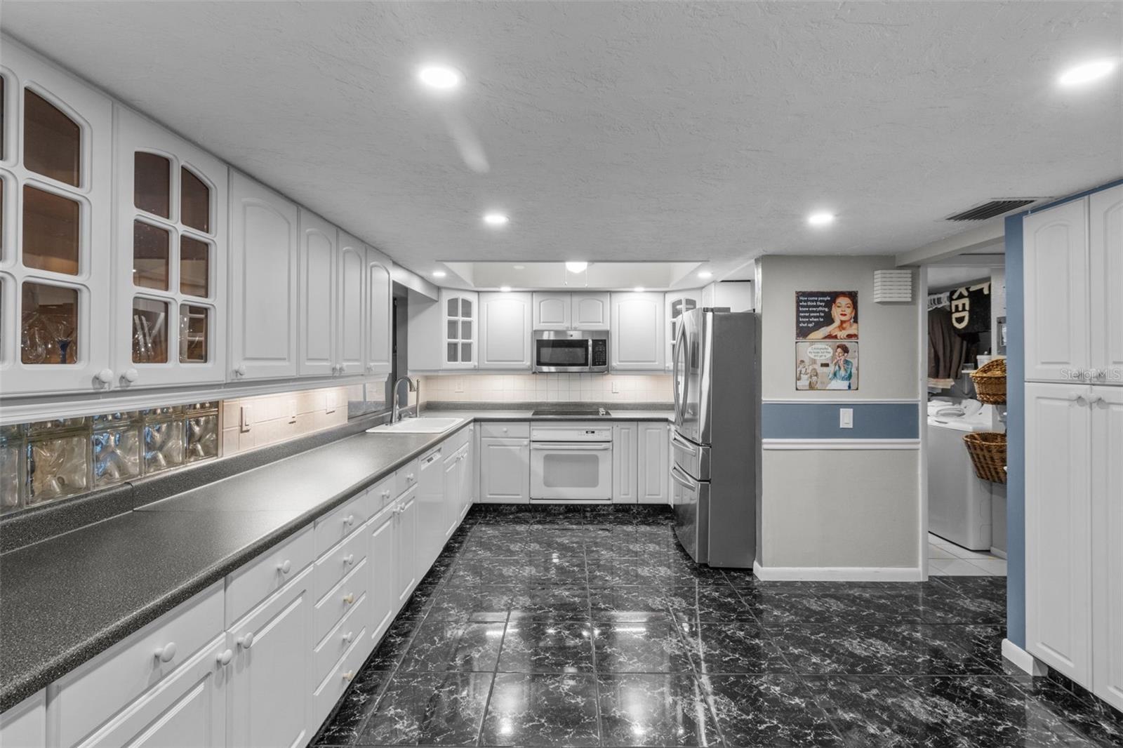Image 21 of 62 For 10135 133rd Street