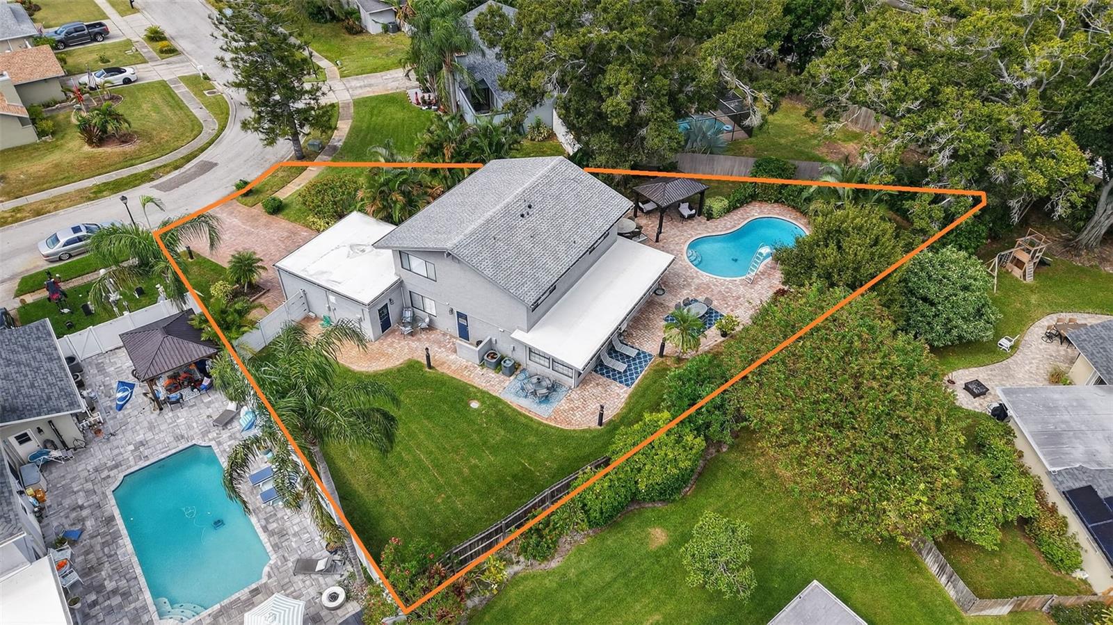 Image 3 of 62 For 10135 133rd Street