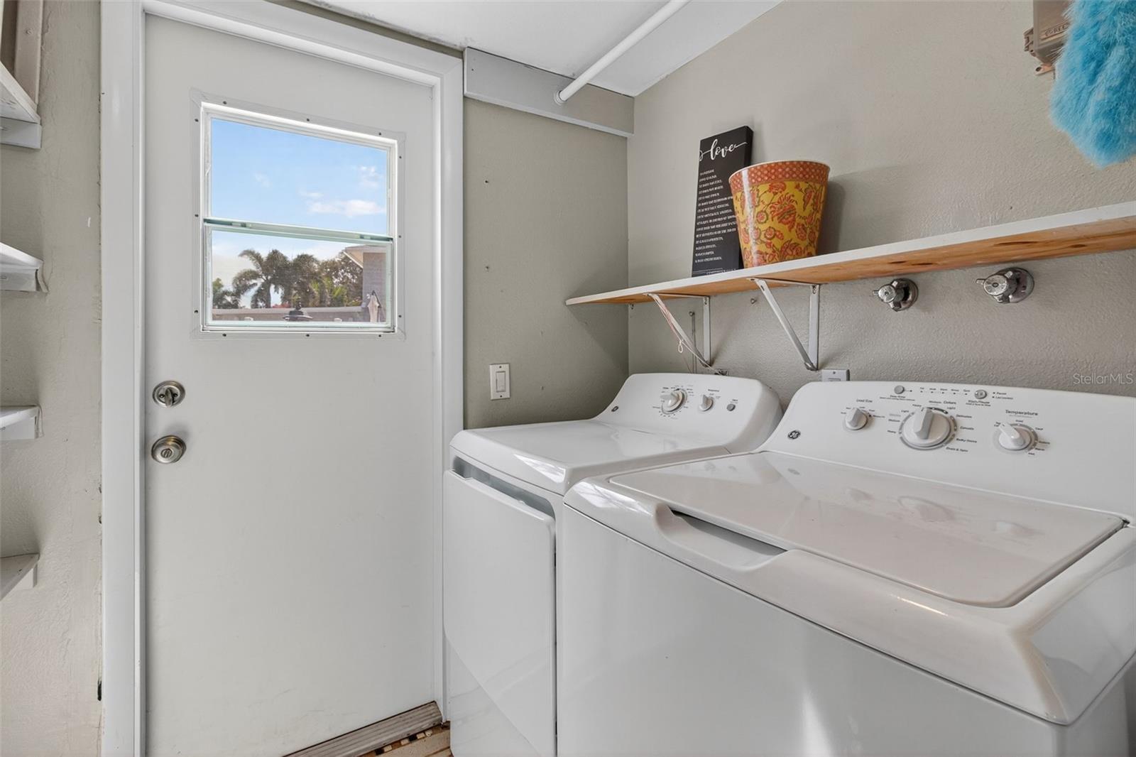 Image 38 of 62 For 10135 133rd Street