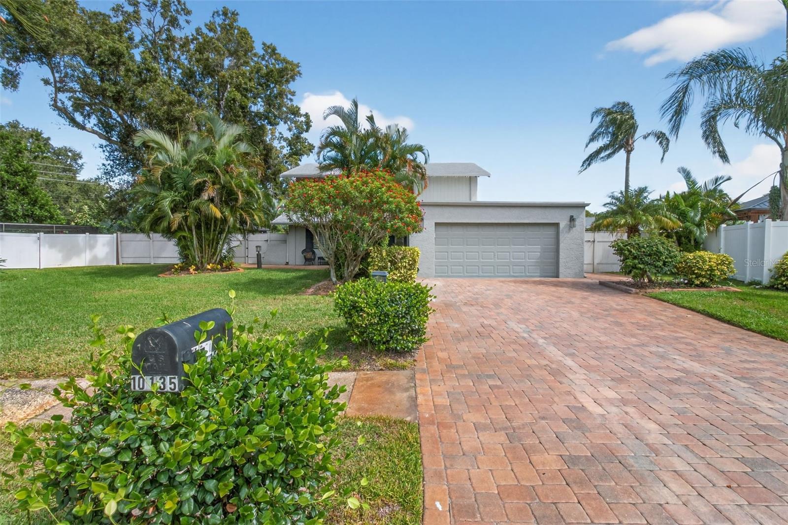 Image 6 of 62 For 10135 133rd Street