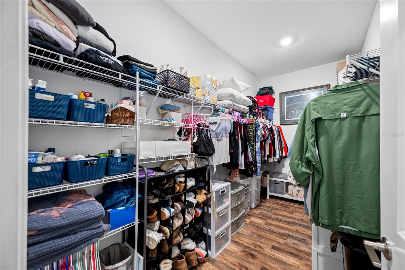 Image 21 of 75 For 9205 Shadyside Lane