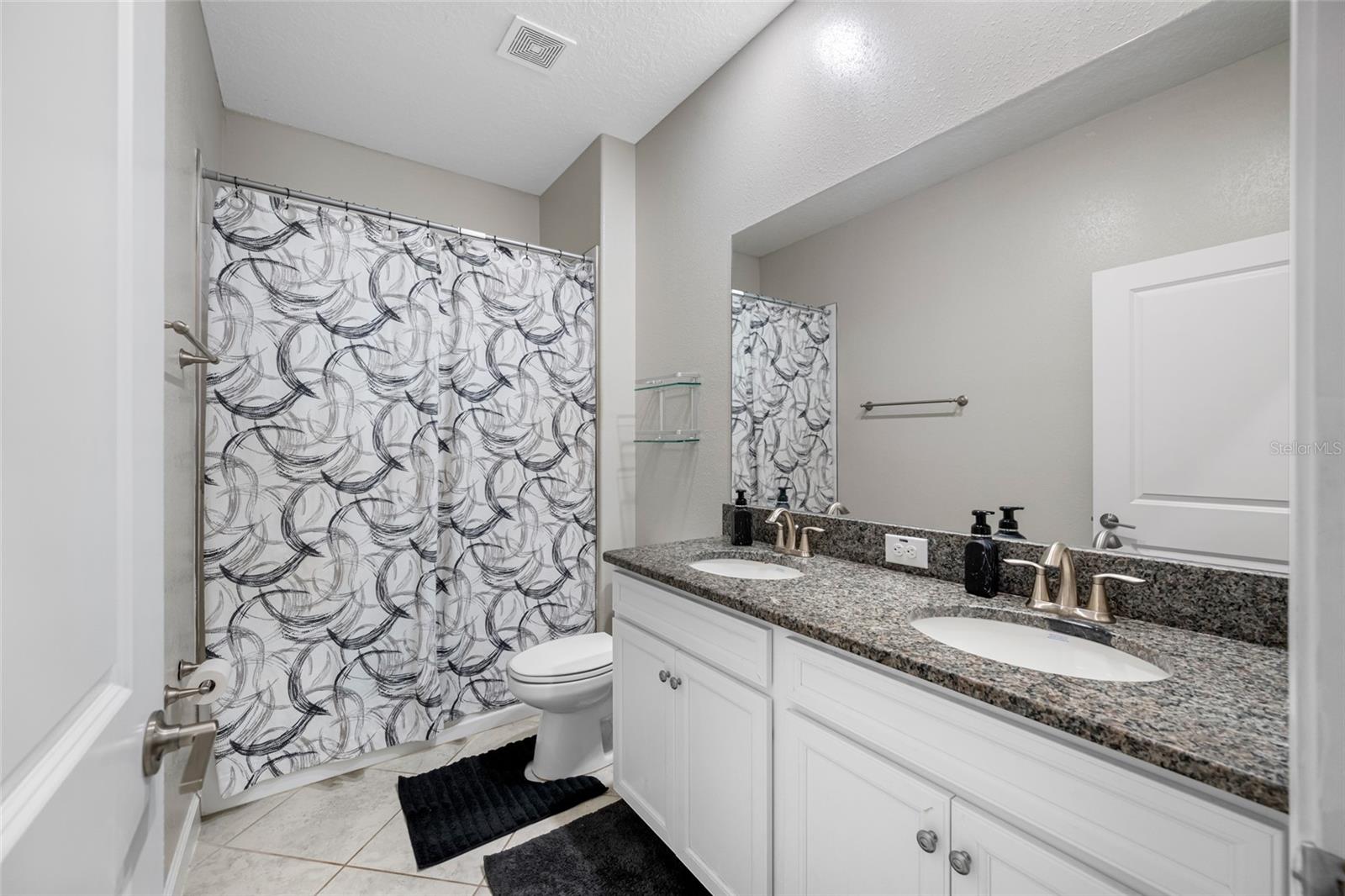 Image 32 of 75 For 9205 Shadyside Lane