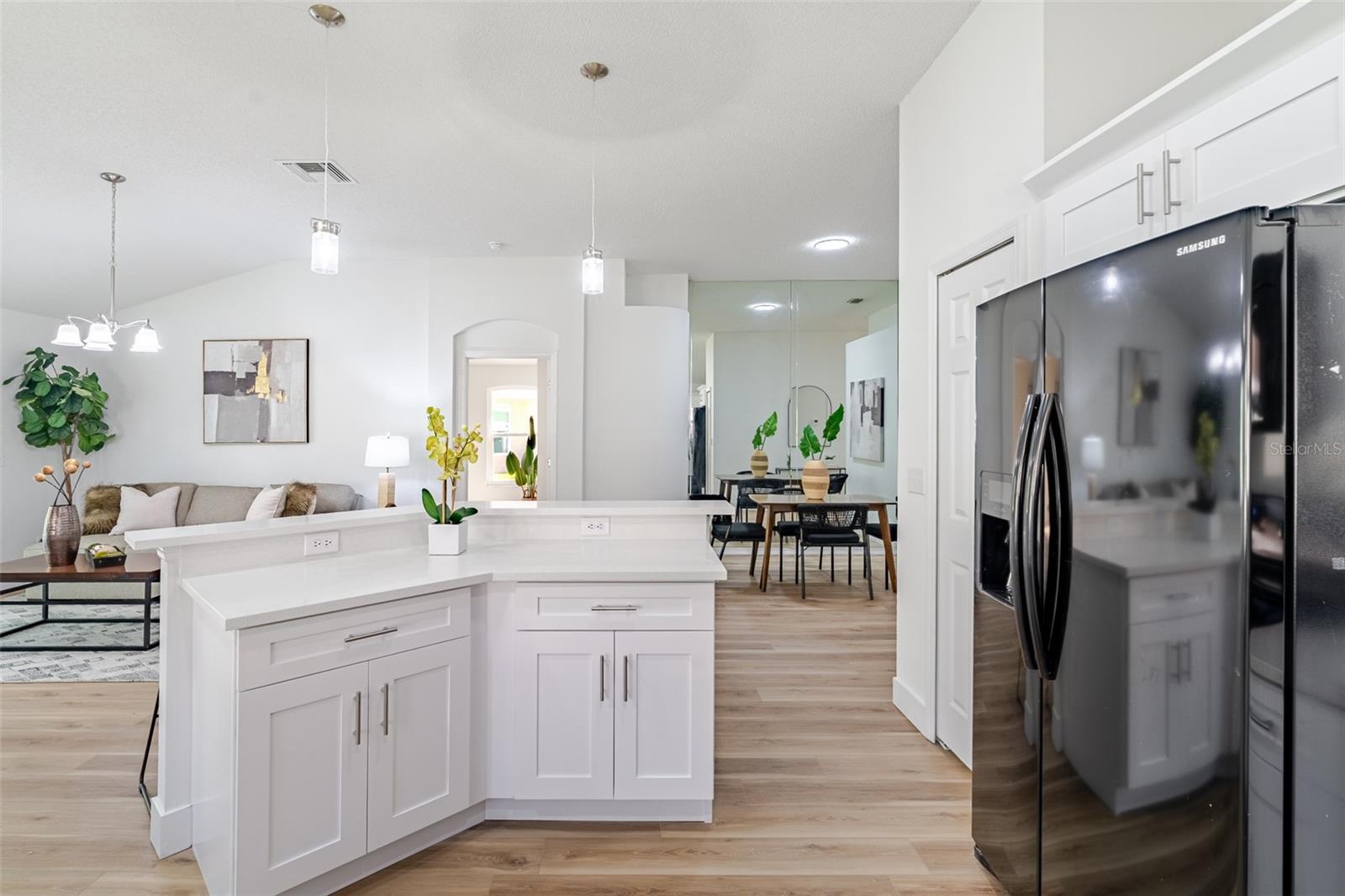 Image 13 of 34 For 315 Tavernier Drive