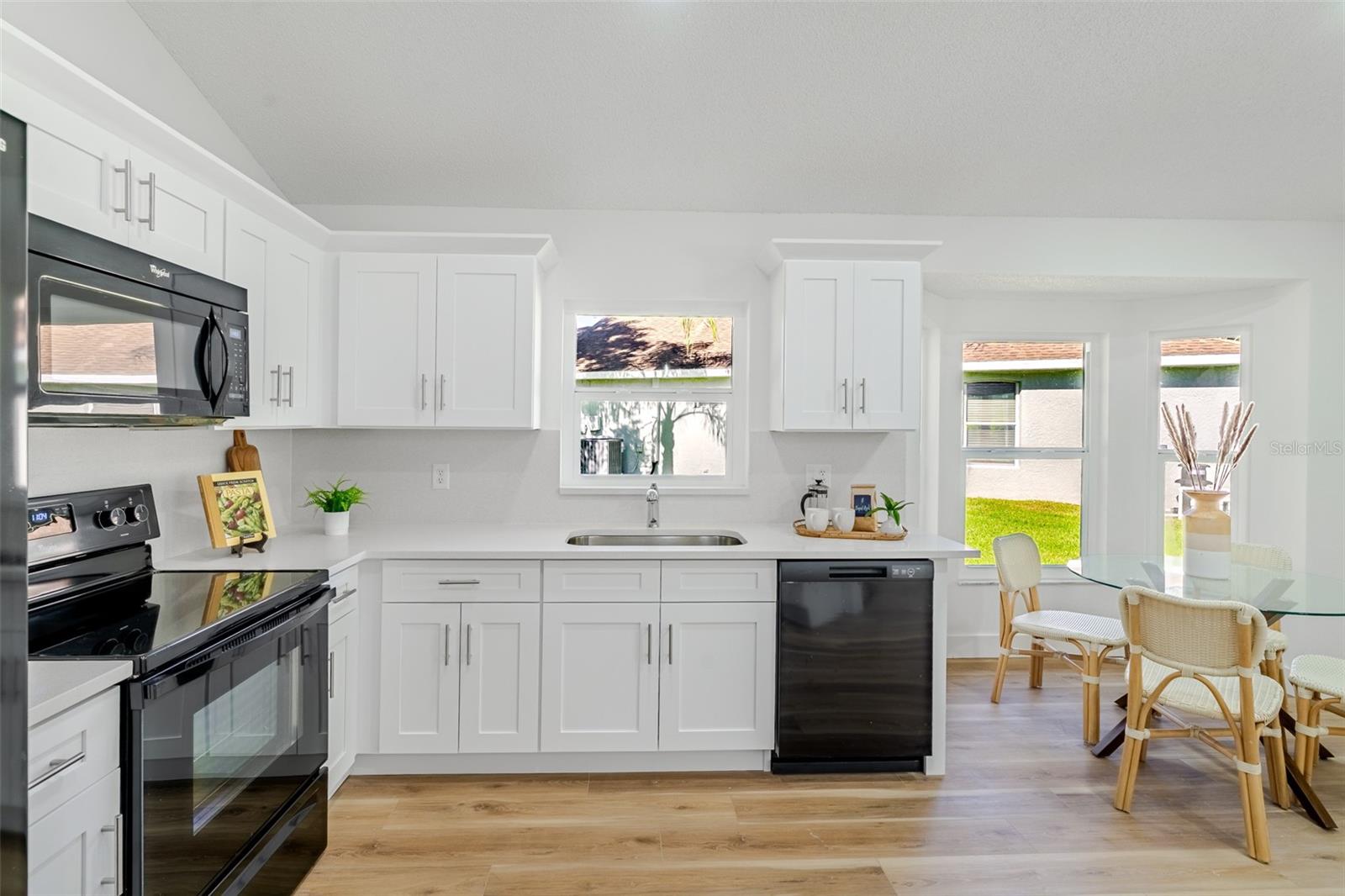 Image 15 of 34 For 315 Tavernier Drive