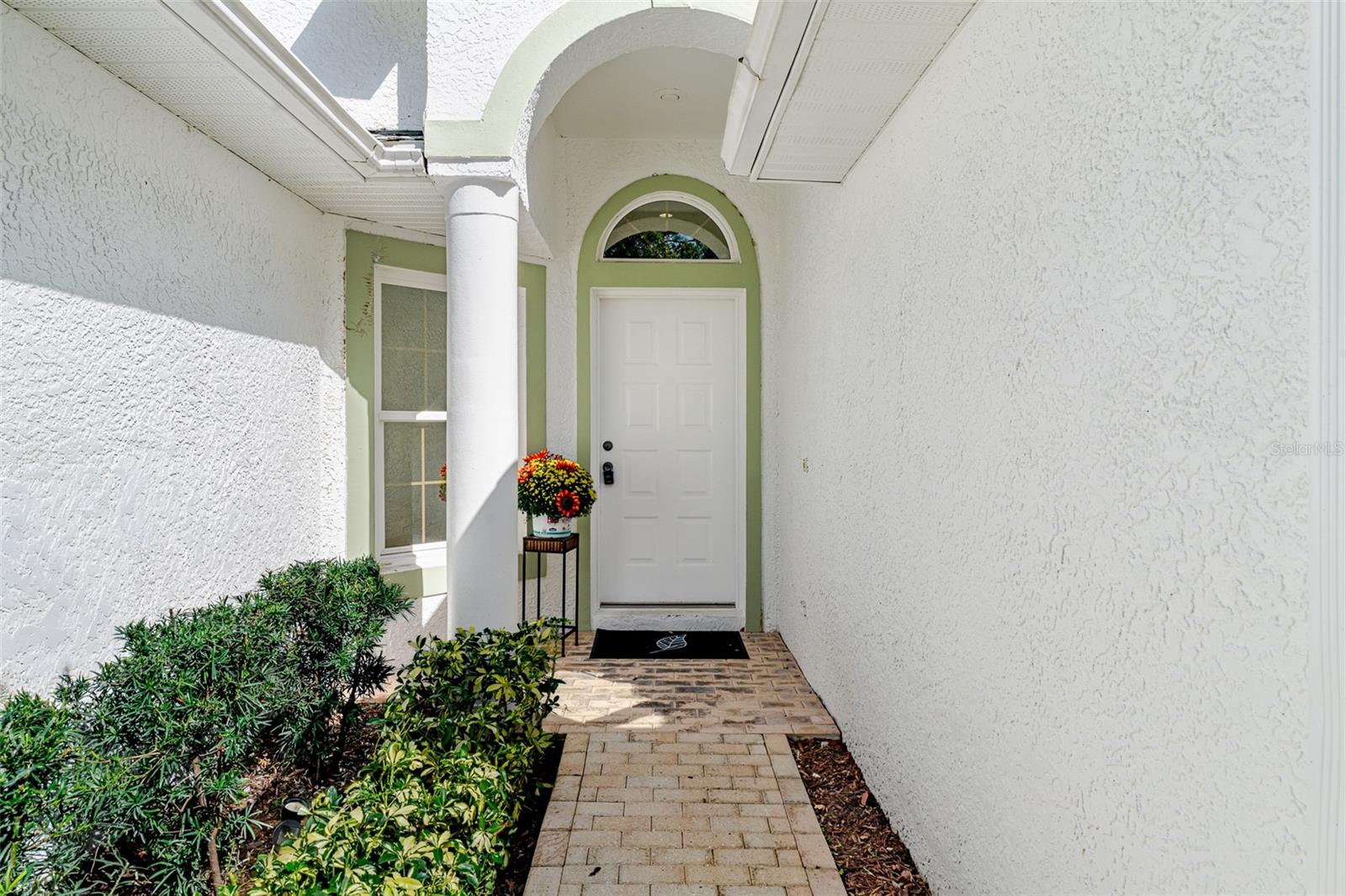 Image 6 of 34 For 315 Tavernier Drive