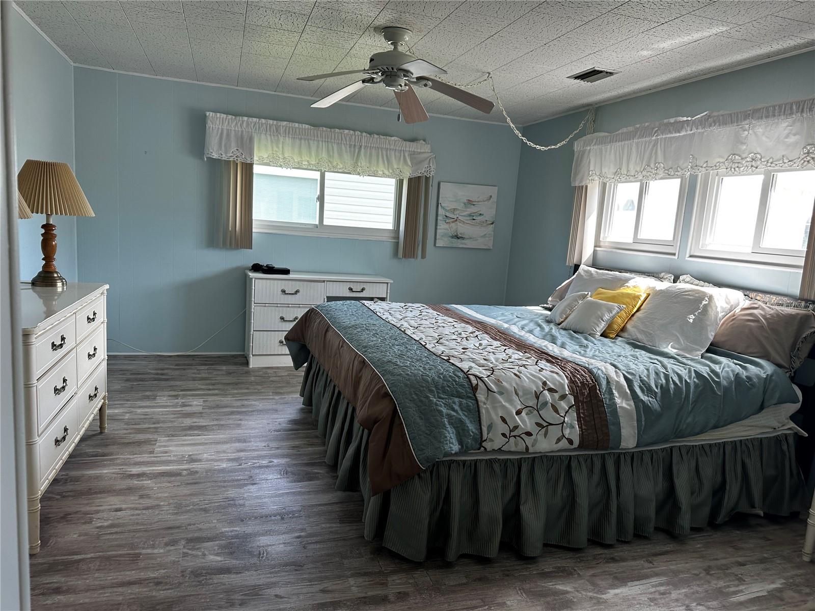 Image 12 of 56 For 1100 Belcher Road S 523