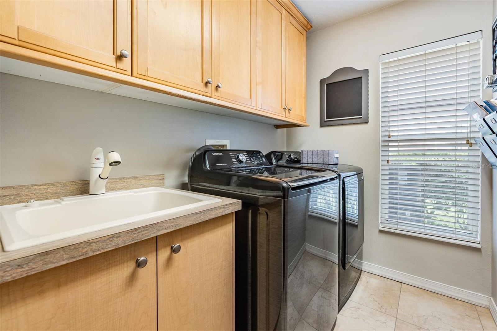 Image 26 of 35 For 10552 Greencrest Drive