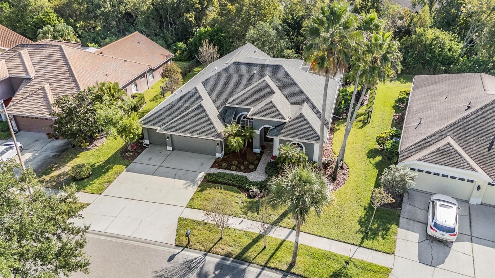 Image 28 of 35 For 10552 Greencrest Drive